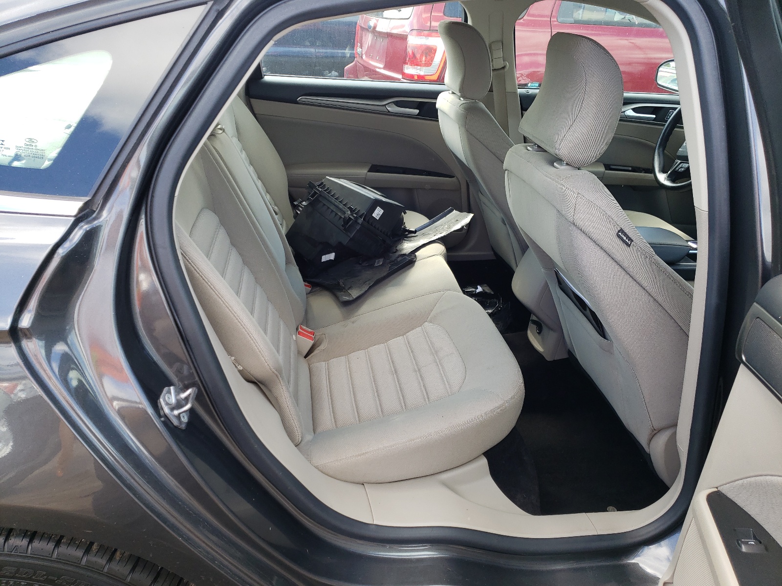 Photo 6 from auction – 2017 FORD FUSION SE with VIN 3FA6P0H71HR370320