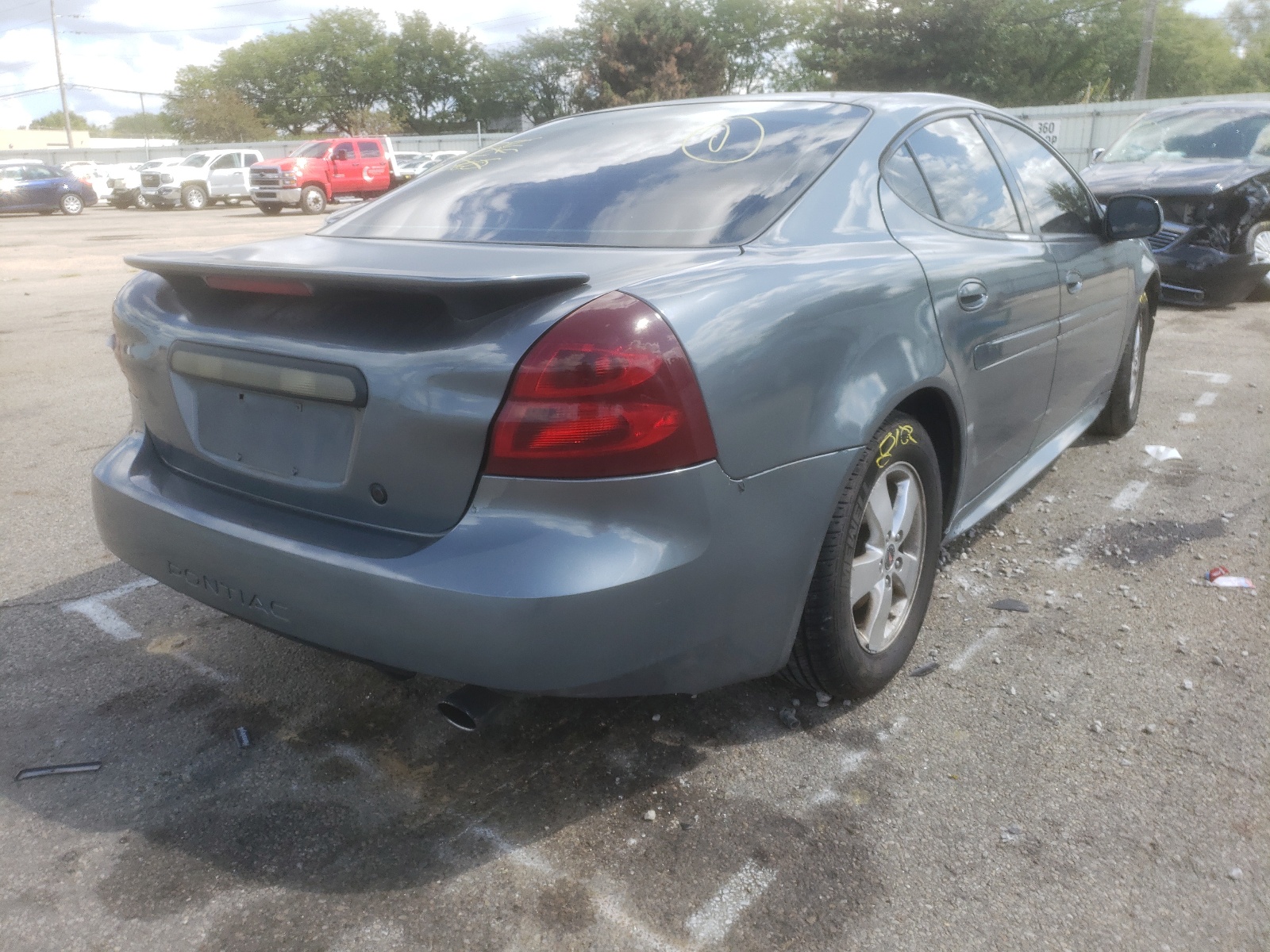 Photo 4 from auction – 2005 PONTIAC GRAND PRIX with VIN 2G2WP522051192733