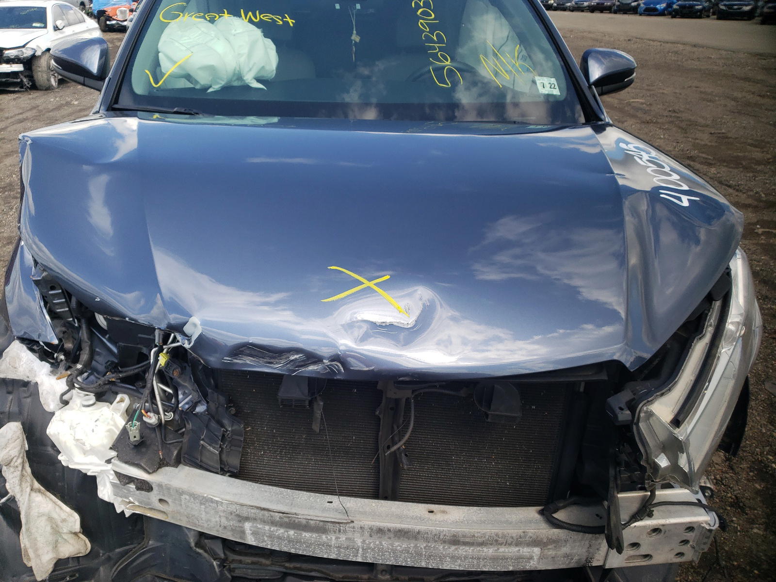 Photo 7 from auction – 2017 TOYOTA HIGHLANDER with VIN 5TDBZRFH9HS400454