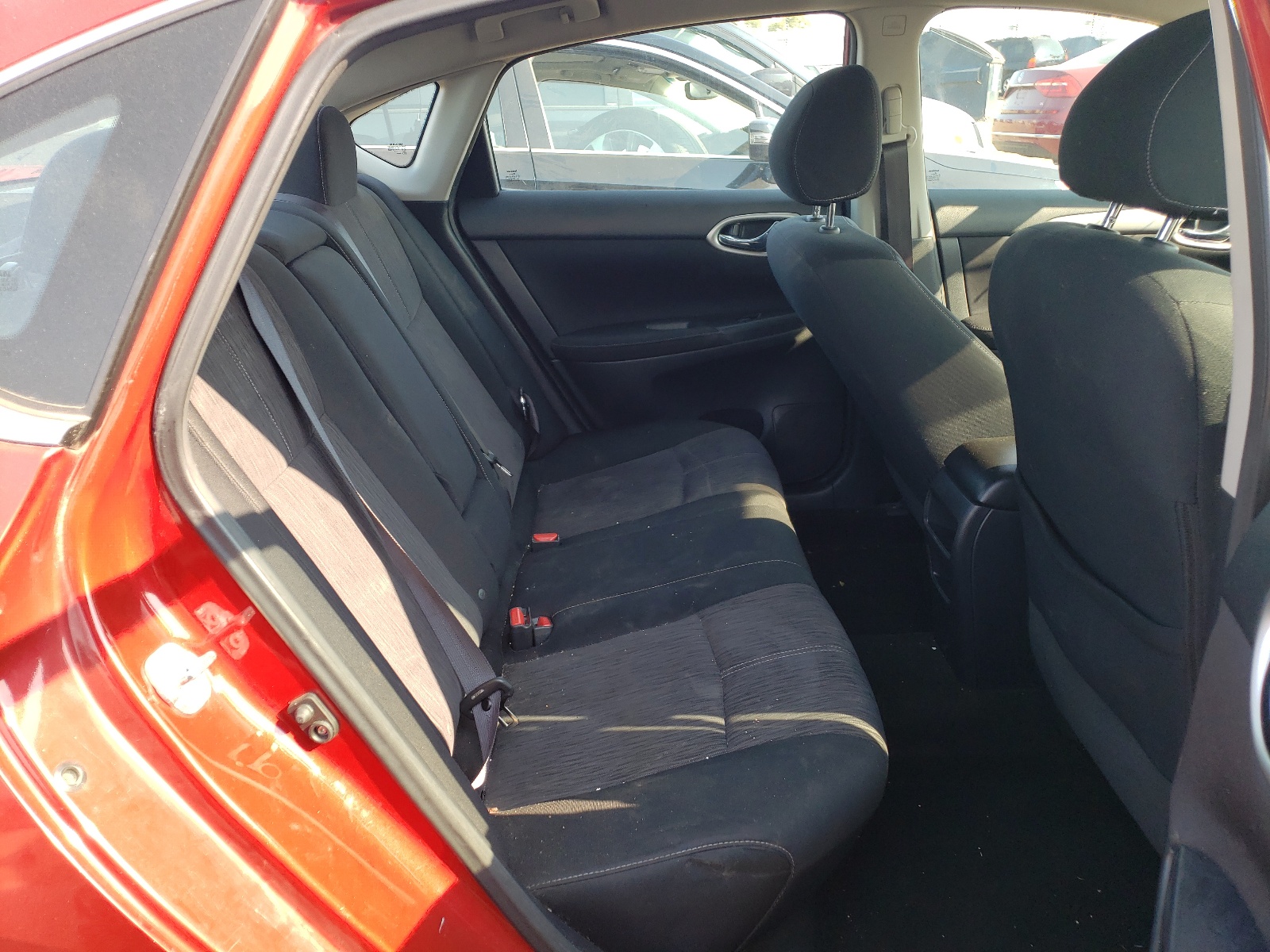 Photo 6 from auction – 2014 NISSAN SENTRA S with VIN 3N1AB7AP4EY243703