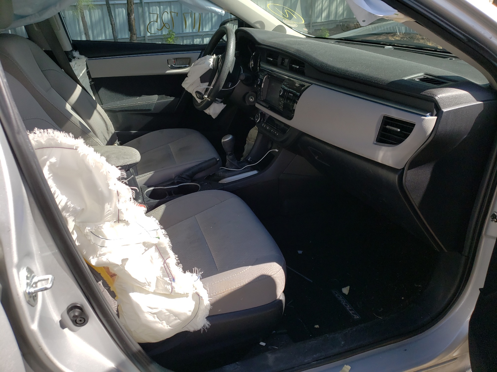 Photo 5 from auction – 2016 TOYOTA COROLLA L with VIN 2T1BURHE1GC535355