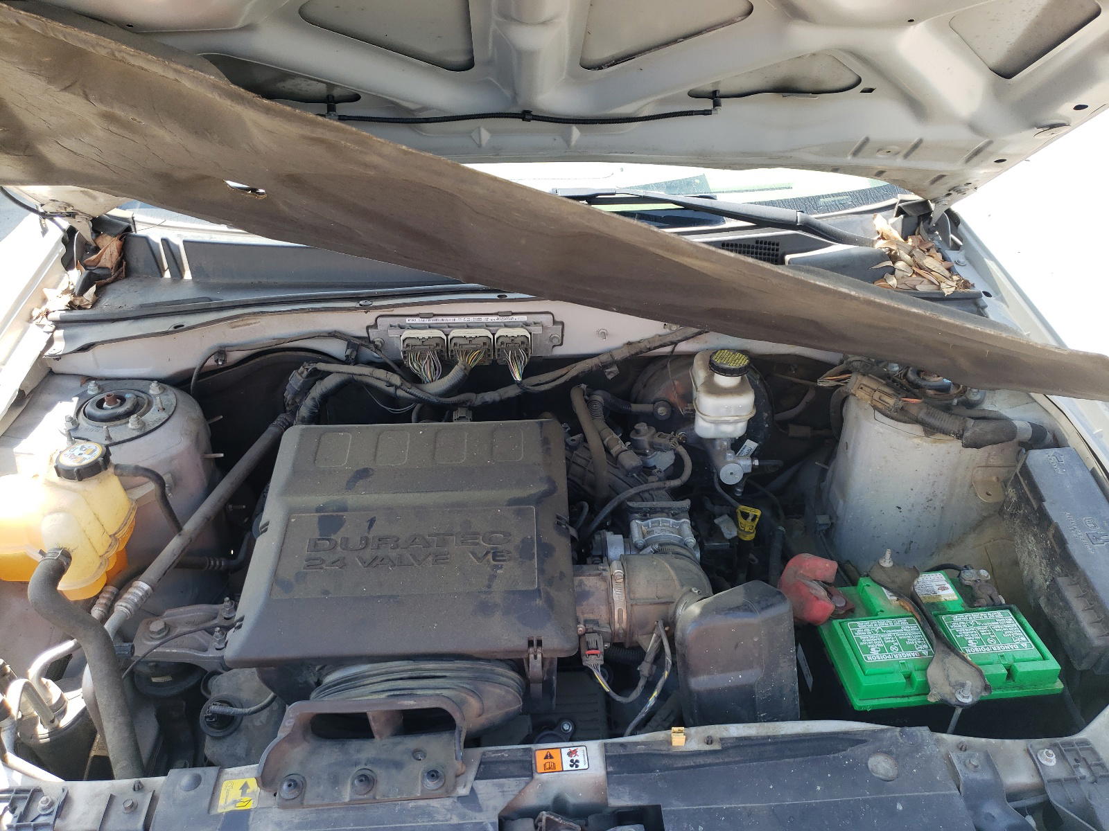 Photo 7 from auction – 2010 FORD ESCAPE LIM with VIN 1FMCU0EG5AKD42617