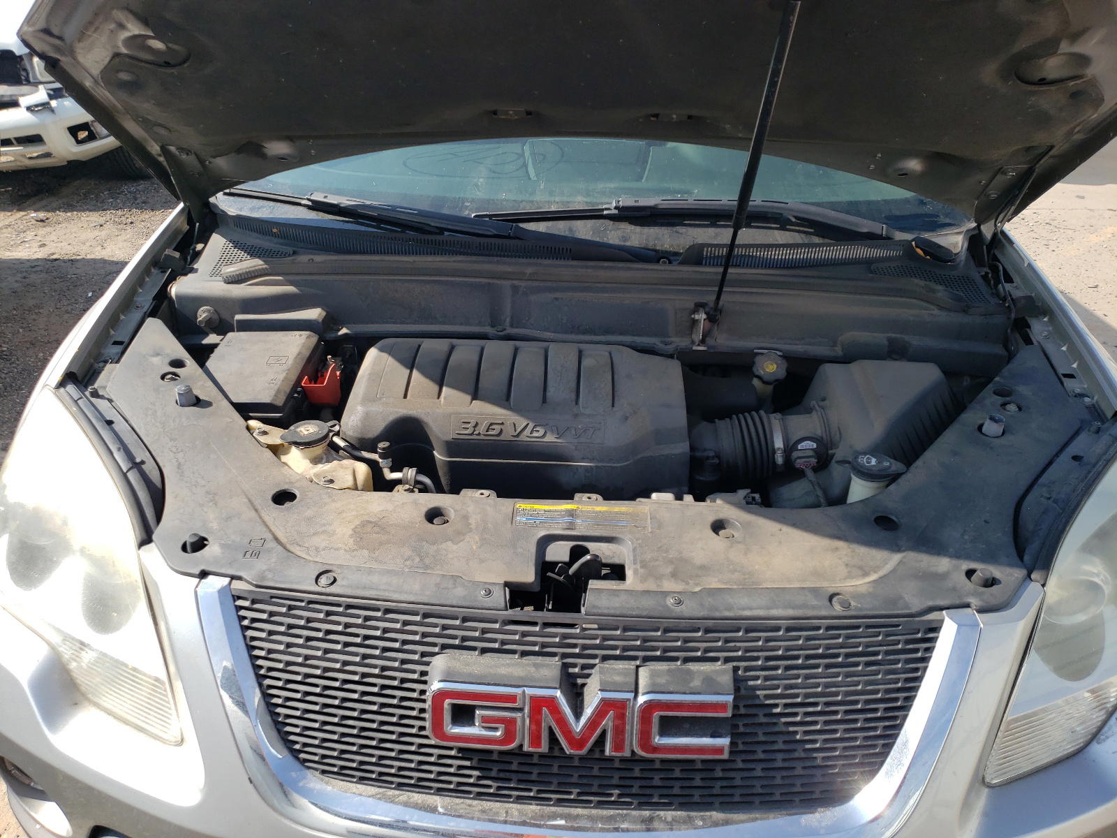 Photo 7 from auction – 2008 GMC ACADIA with VIN 1GKER13718J128333