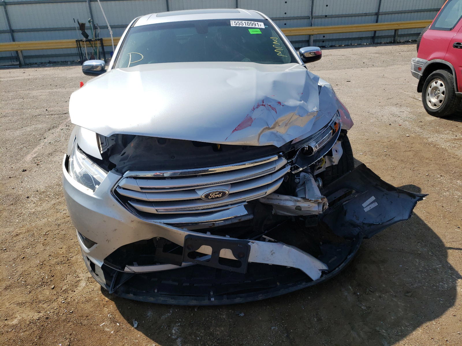 Photo 9 from auction – 2013 FORD TAURUS LIM with VIN 1FAHP2F88DG175090