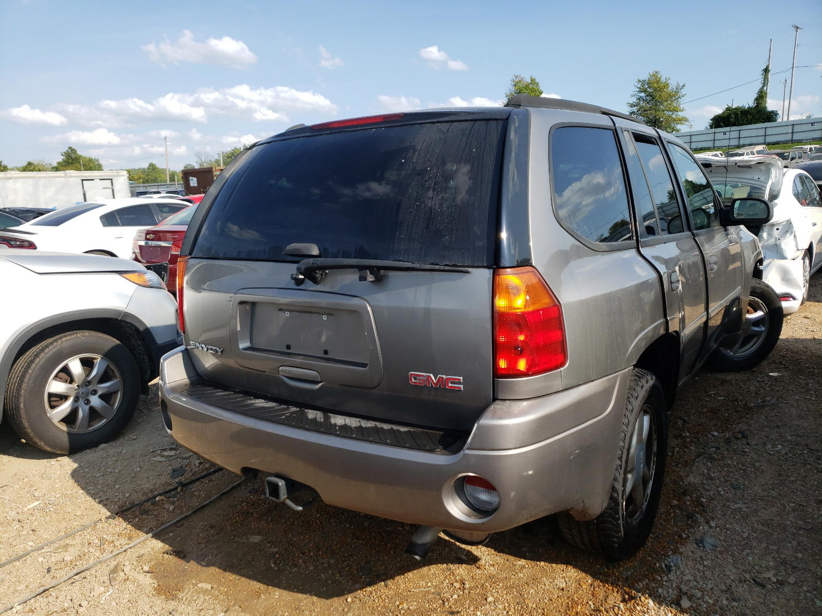 Photo 4 from auction – 2008 GMC ENVOY with VIN 1GKDS13S582138104