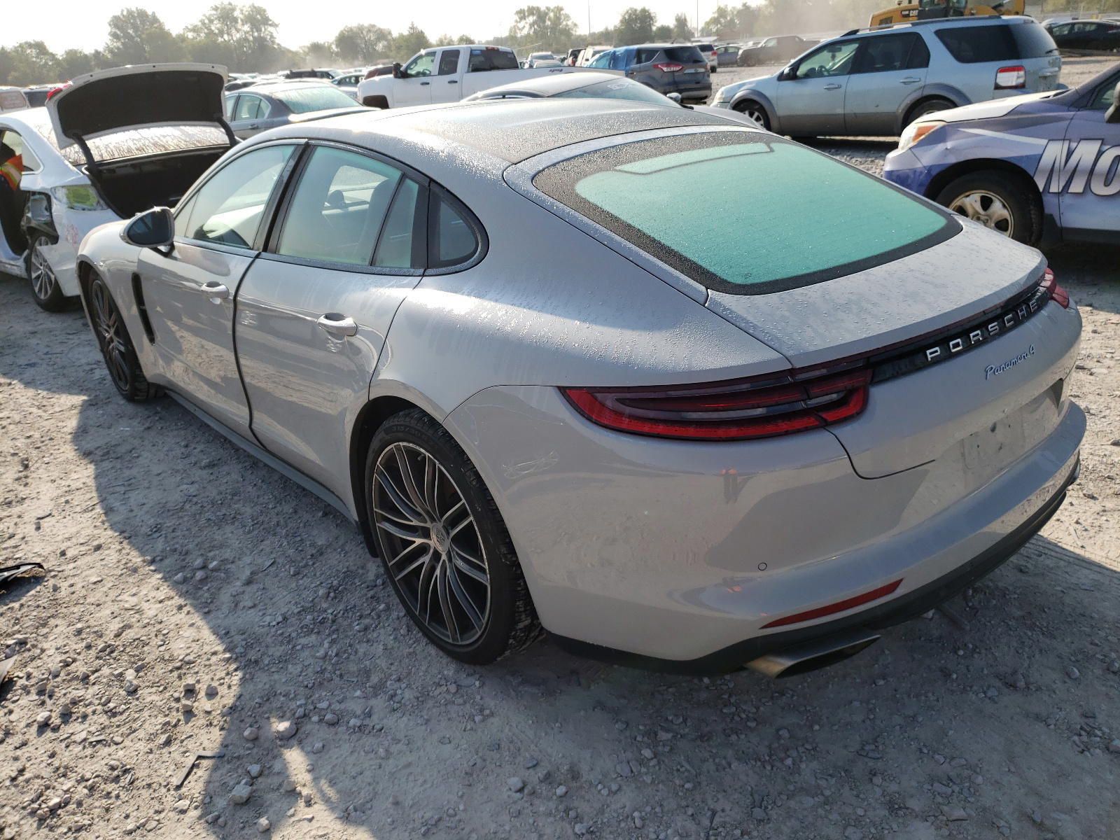 Photo 3 from auction – 2018 PORSCHE PANAMERA 4 with VIN WP0AA2A74JL109926