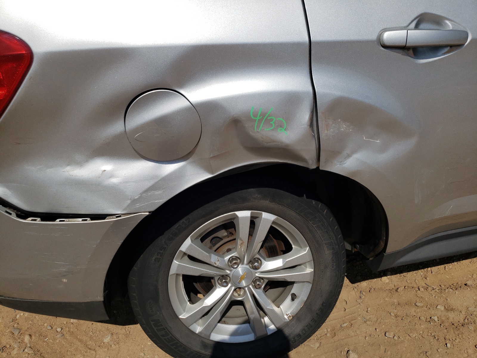 Photo 9 from auction – 2013 CHEVROLET EQUINOX LS with VIN 2GNALBEK0D1180289