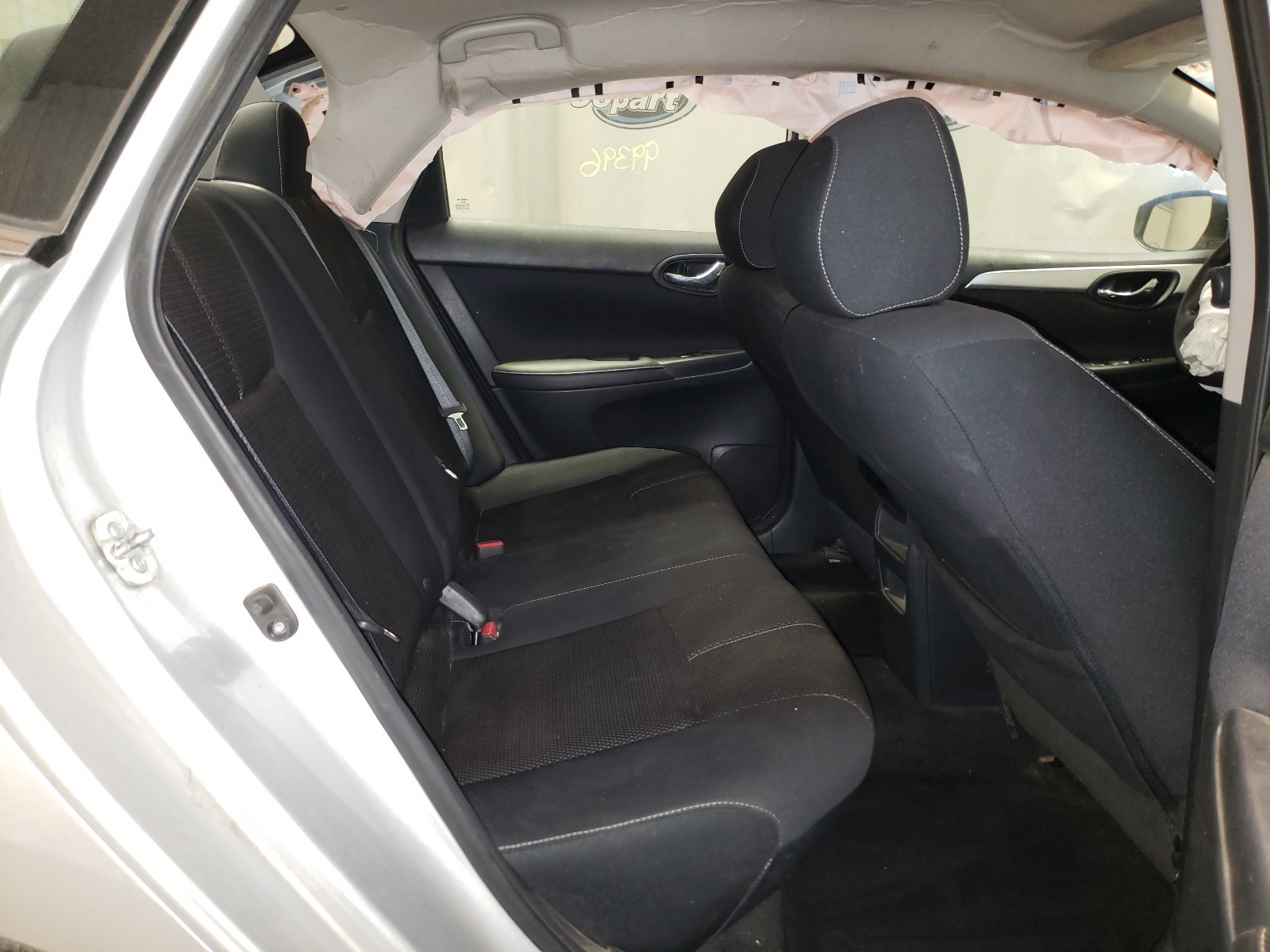 Photo 6 from auction – 2016 NISSAN SENTRA S with VIN 3N1AB7AP1GY247341