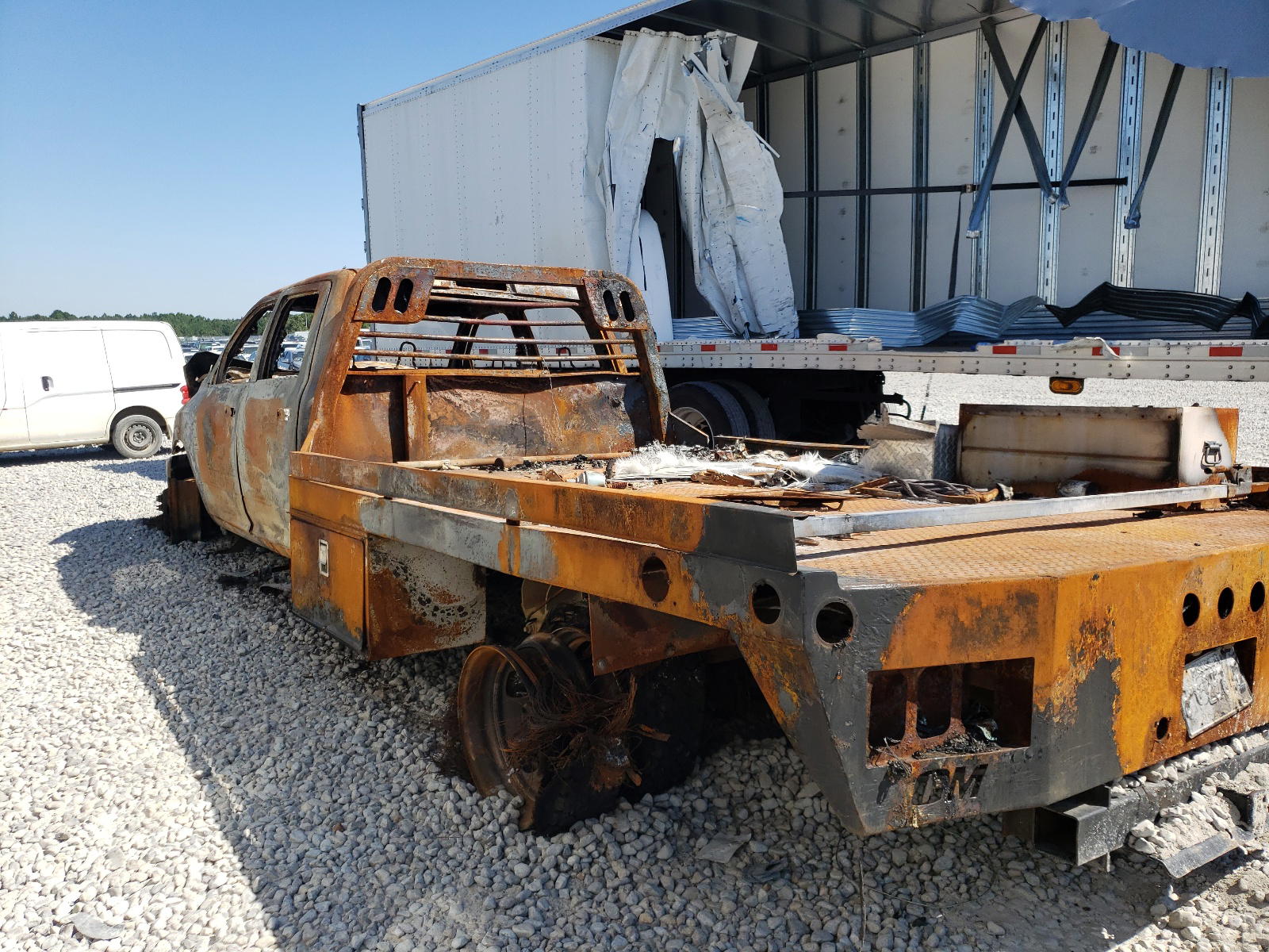Photo 3 from auction – 2014 RAM 5500 with VIN 3C7WRNFL8EG300499