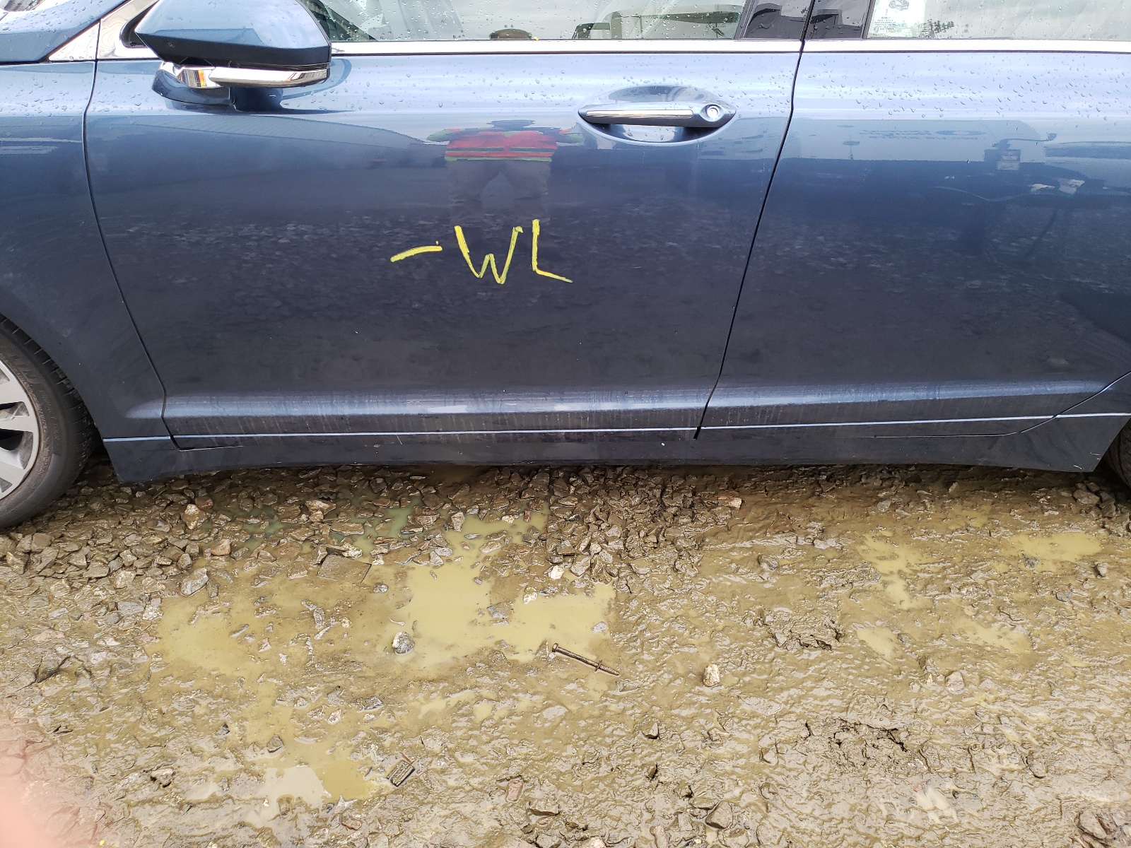 Photo 9 from auction – 2019 LINCOLN MKZ RESERV with VIN 3LN6L5MU6KR617042