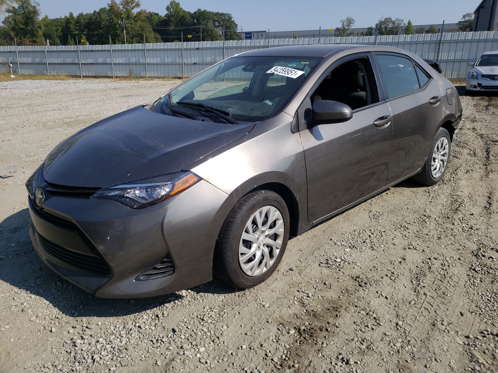 Photo 2 from auction – 2017 TOYOTA COROLLA L with VIN 2T1BURHE1HC773398