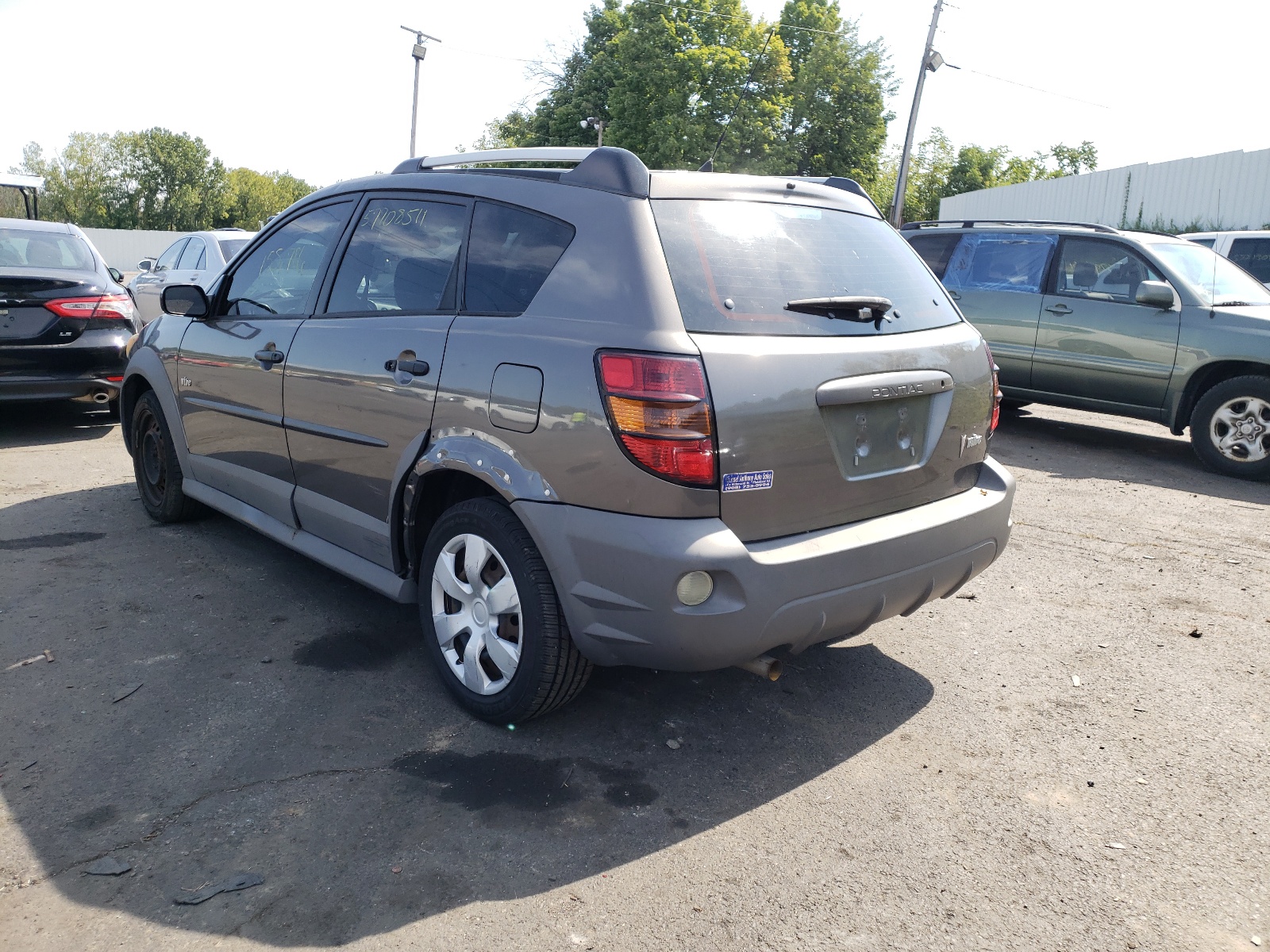 Photo 3 from auction – 2005 PONTIAC VIBE with VIN 5Y2SL63835Z464598