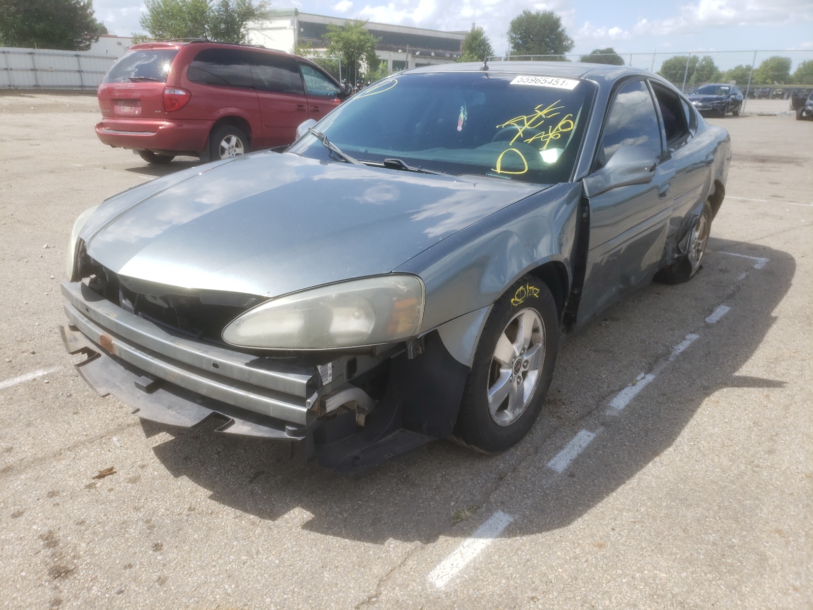 Photo 2 from auction – 2005 PONTIAC GRAND PRIX with VIN 2G2WP522051192733