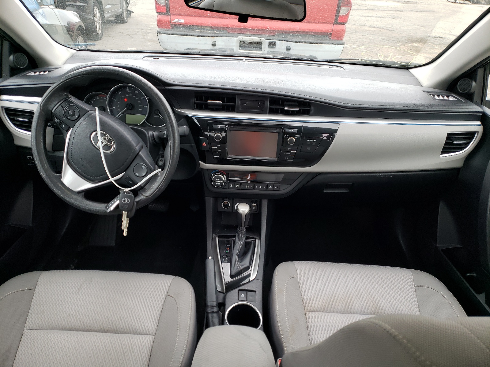 Photo 9 from auction – 2014 TOYOTA COROLLA L with VIN 2T1BURHE5EC115790