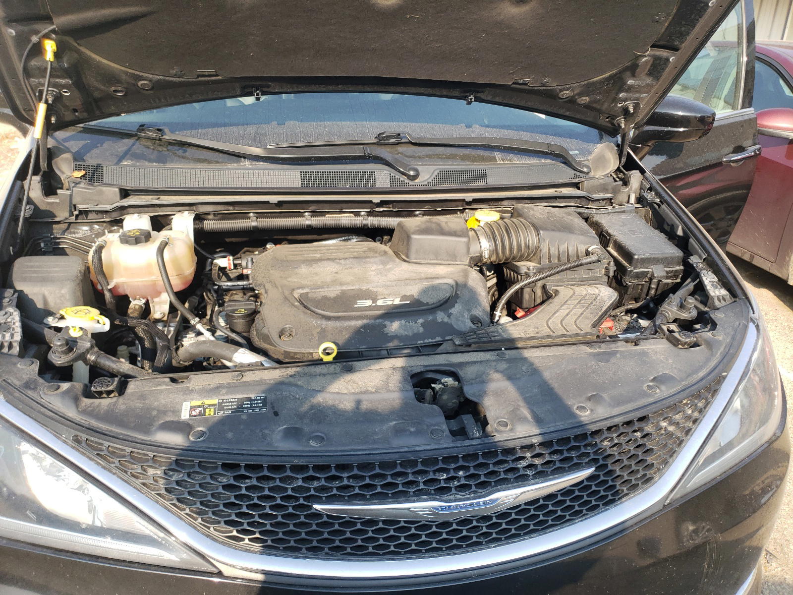 Photo 7 from auction – 2017 CHRYSLER PACIFICA T with VIN 2C4RC1BG0HR501339