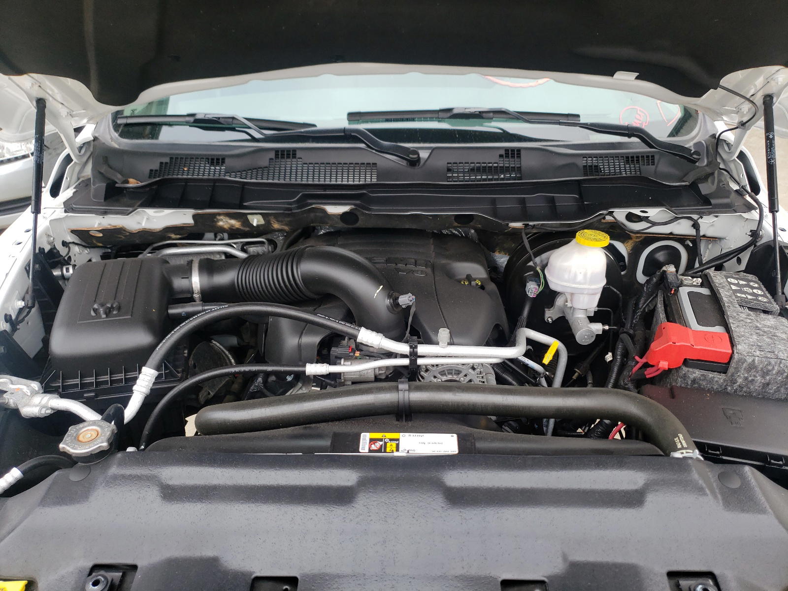 Photo 7 from auction – 2019 RAM 1500 CLASS with VIN 1C6RR6TT2KS722042