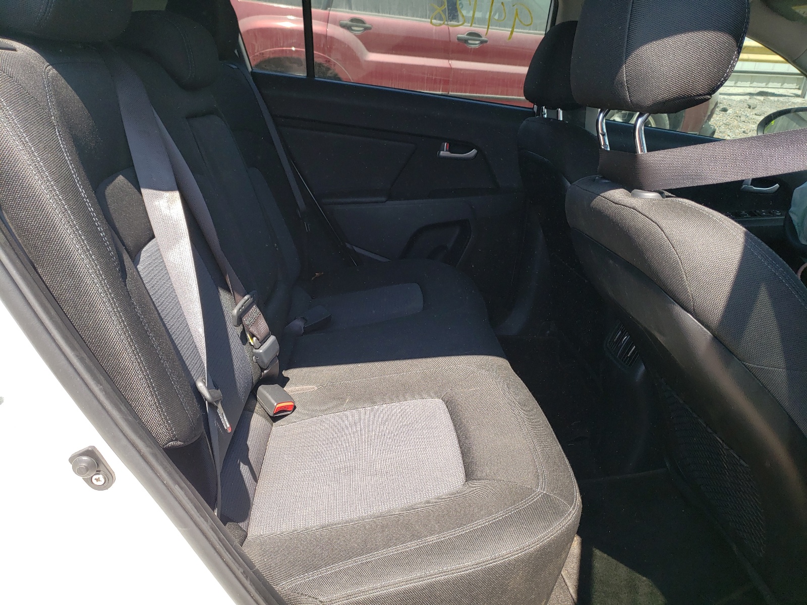 Photo 6 from auction – 2016 KIA SPORTAGE L with VIN KNDPB3AC8G7794475