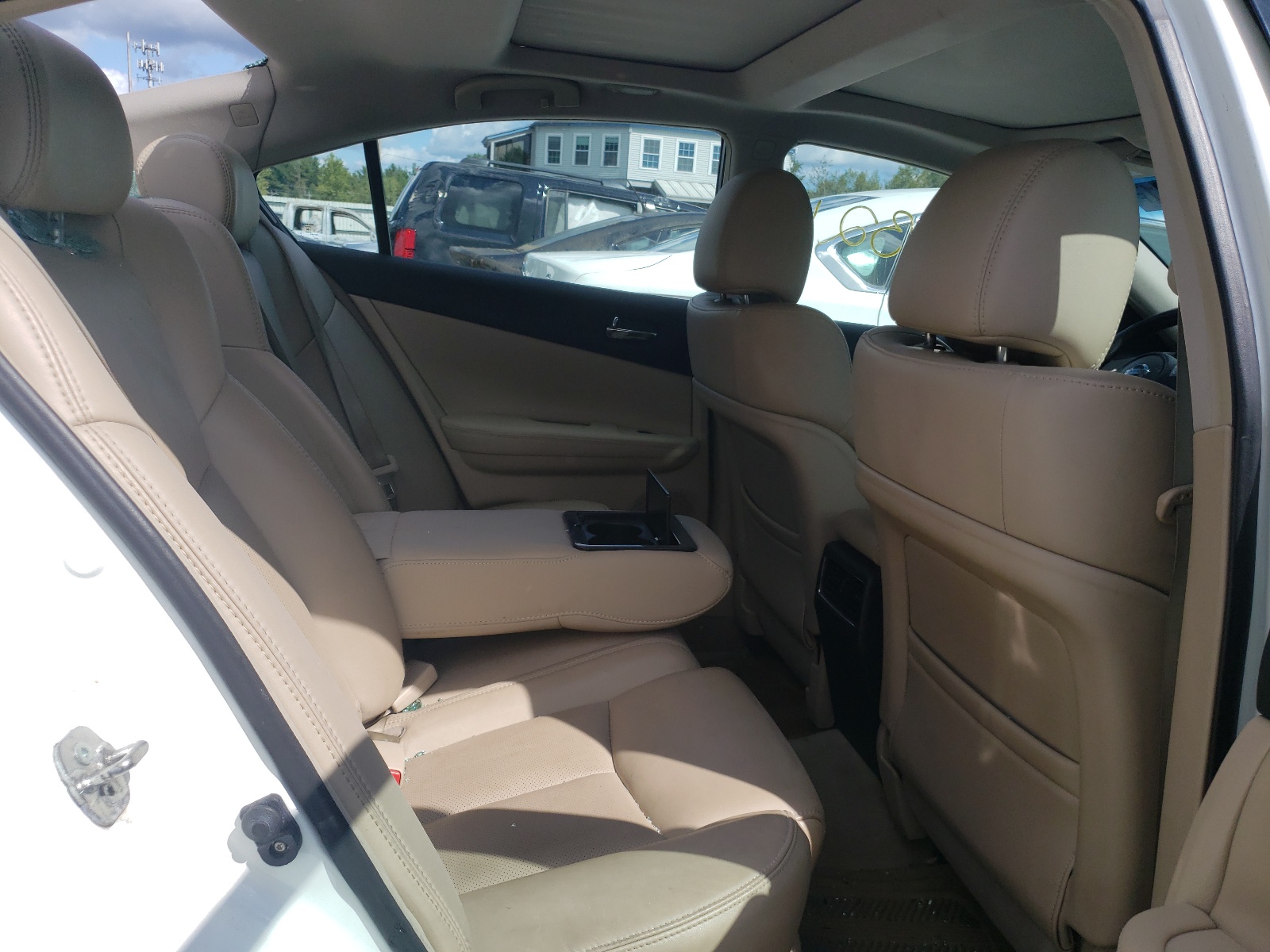 Photo 6 from auction – 2013 NISSAN MAXIMA S with VIN 1N4AA5AP0DC844415