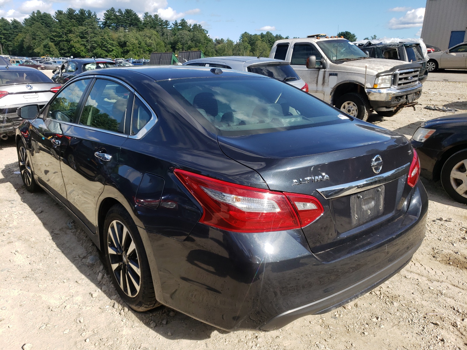 Photo 3 from auction – 2018 NISSAN ALTIMA 2.5 with VIN 1N4AL3AP0JC131136