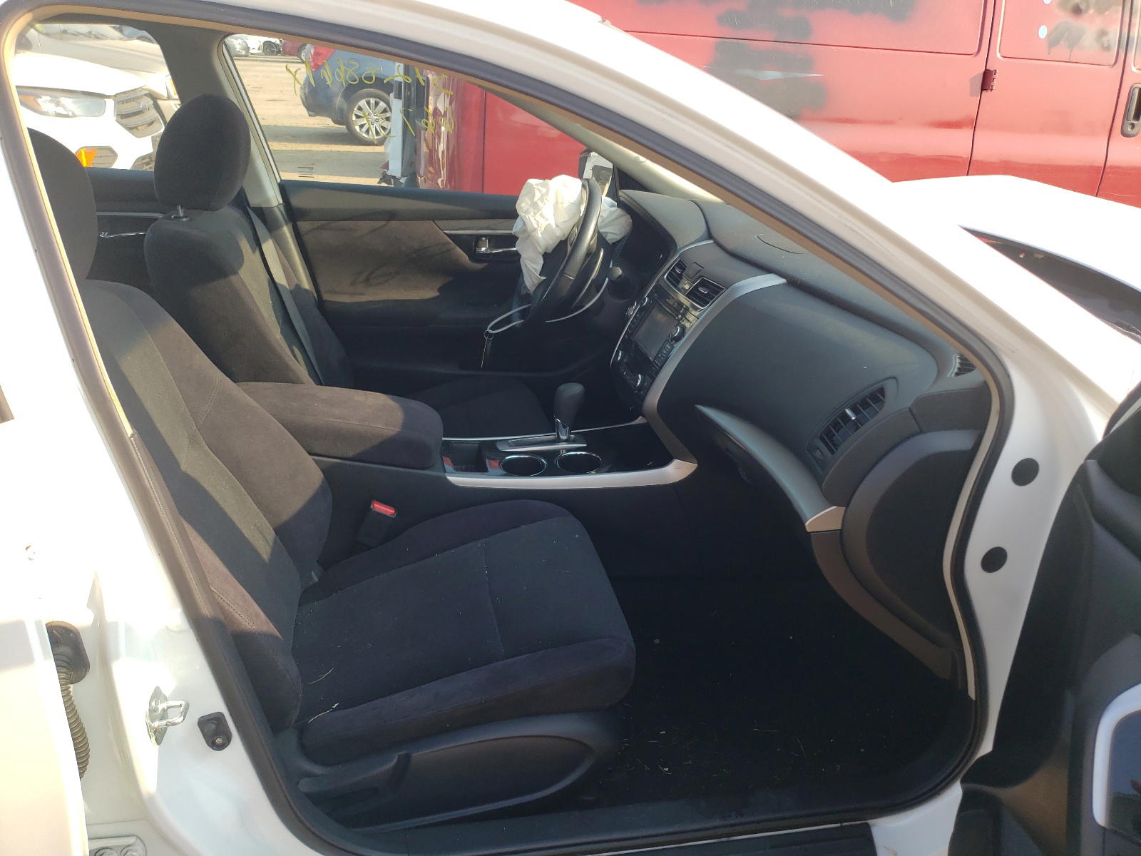 Photo 5 from auction – 2013 NISSAN ALTIMA 3.5 with VIN 1N4BL3AP8DC180240