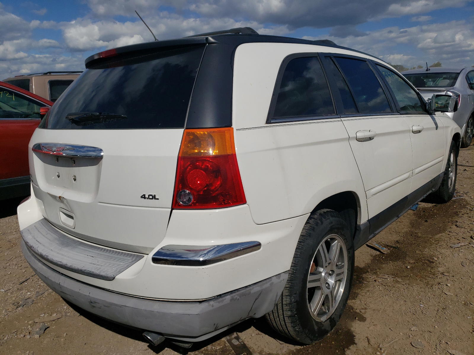 Photo 4 from auction – 2007 CHRYSLER PACIFICA T with VIN 2A8GM68XX7R129864