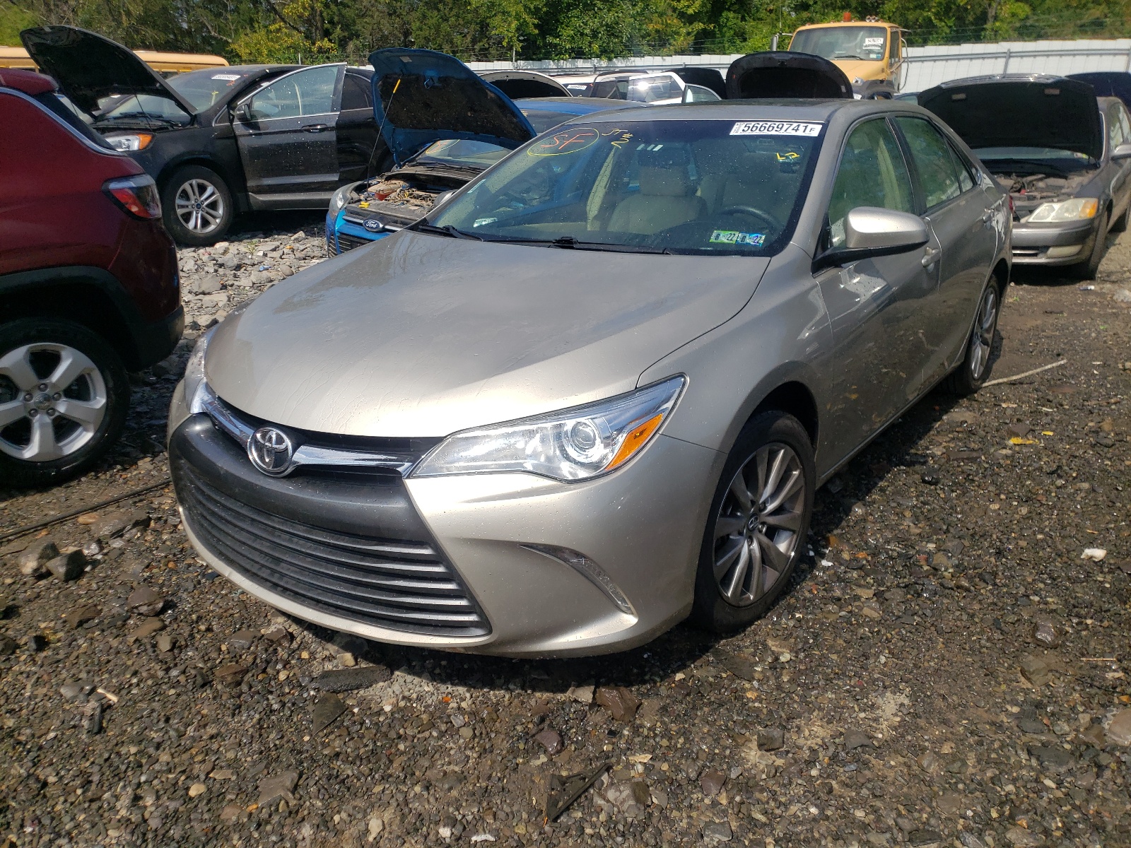 Photo 2 from auction – 2017 TOYOTA CAMRY LE with VIN 4T1BF1FK8HU626790