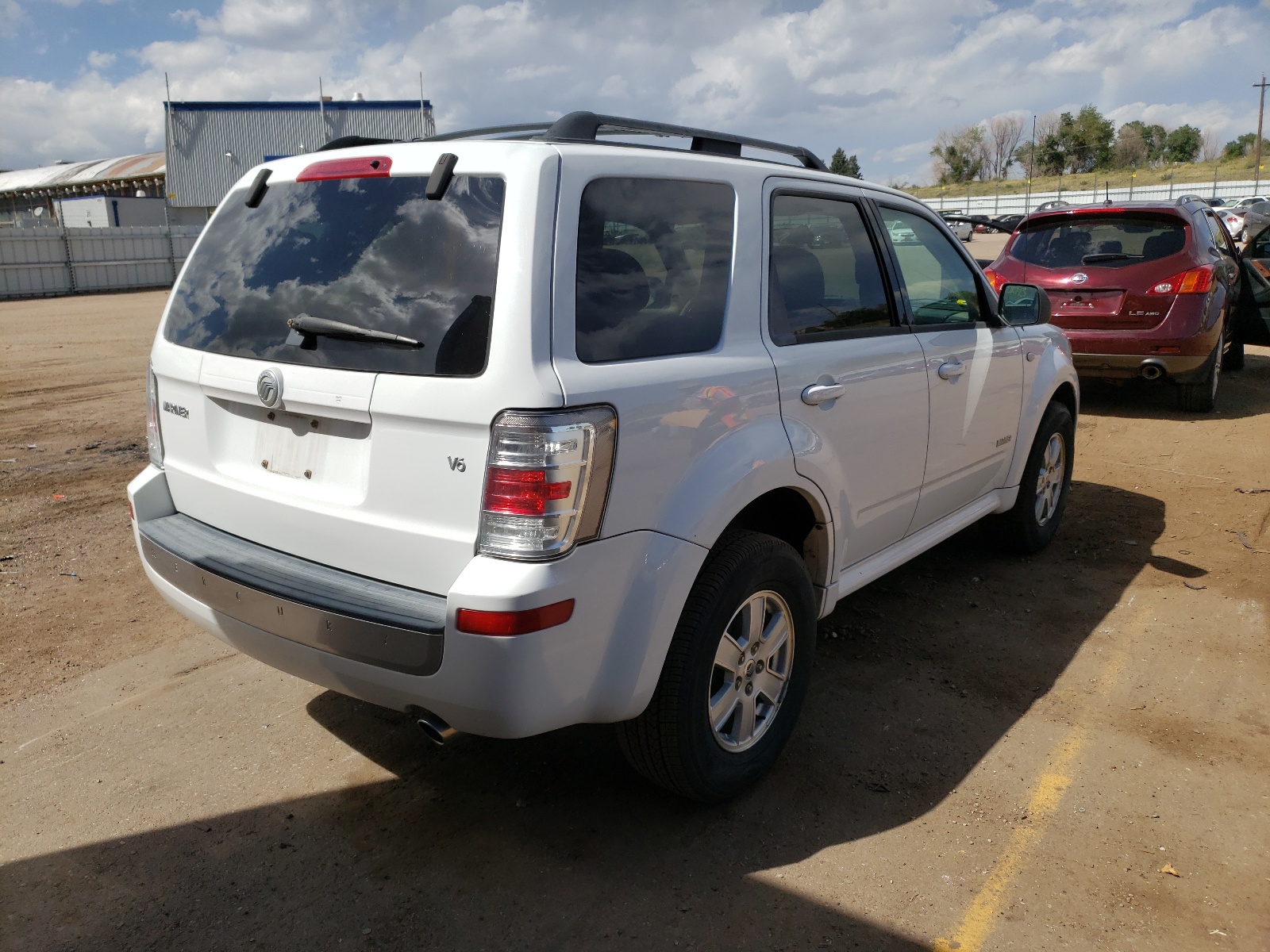 Photo 4 from auction – 2008 MERCURY MARINER with VIN 4M2CU81148KJ52669