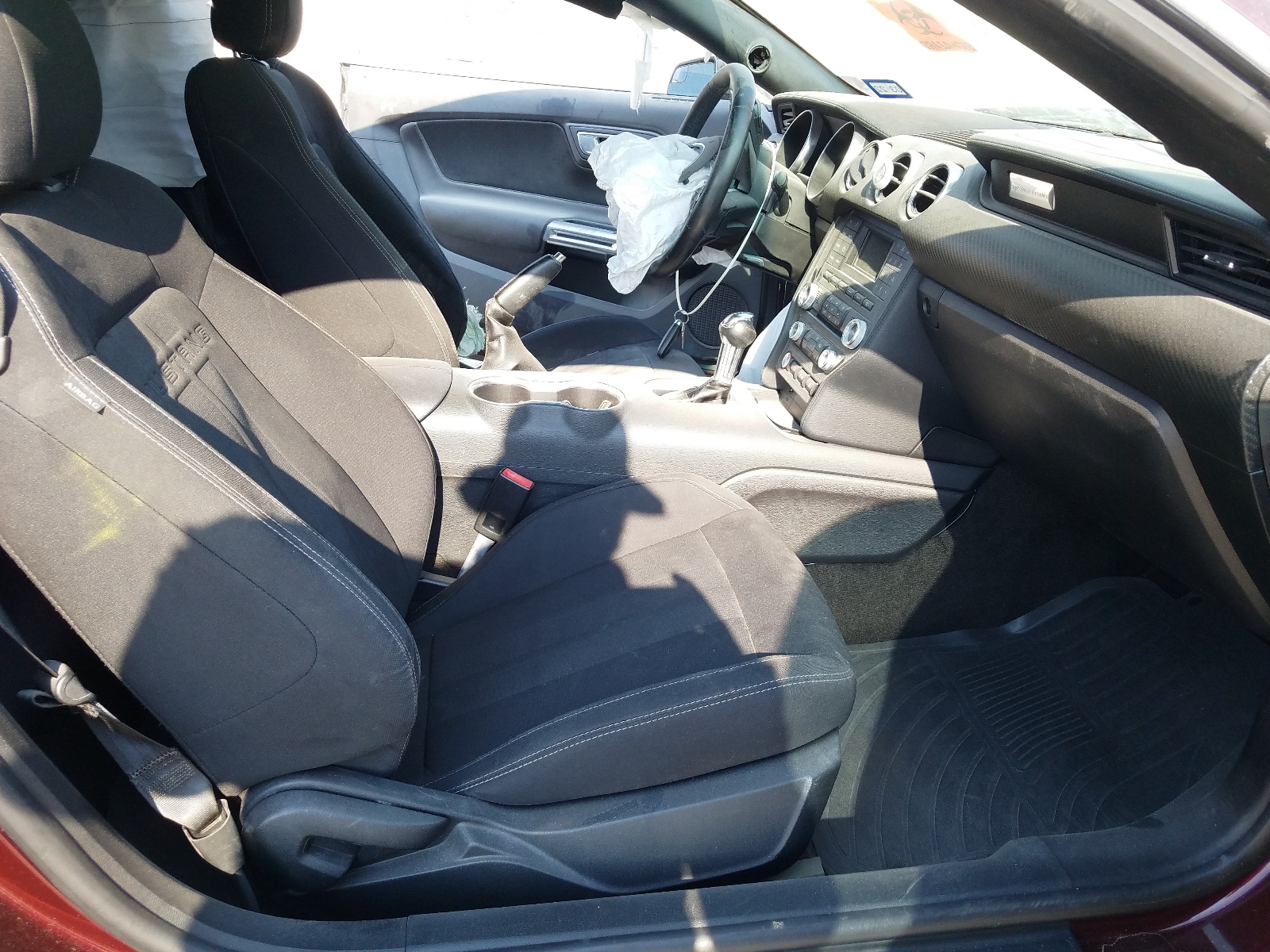 Photo 5 from auction – 2018 FORD MUSTANG with VIN 1FA6P8TH6J5175787