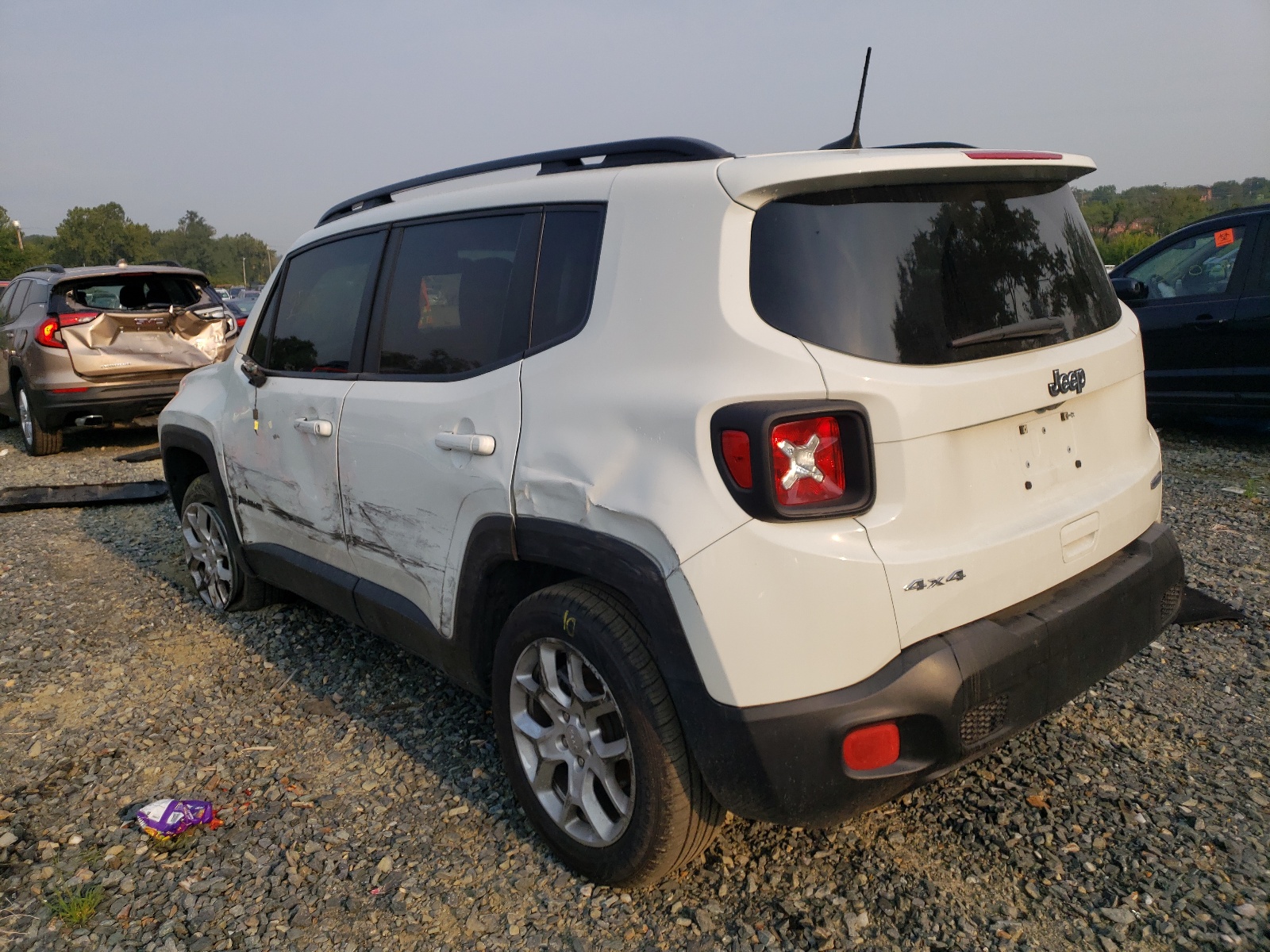 Photo 3 from auction – 2018 JEEP RENEGADE L with VIN ZACCJBBB4JPJ23376