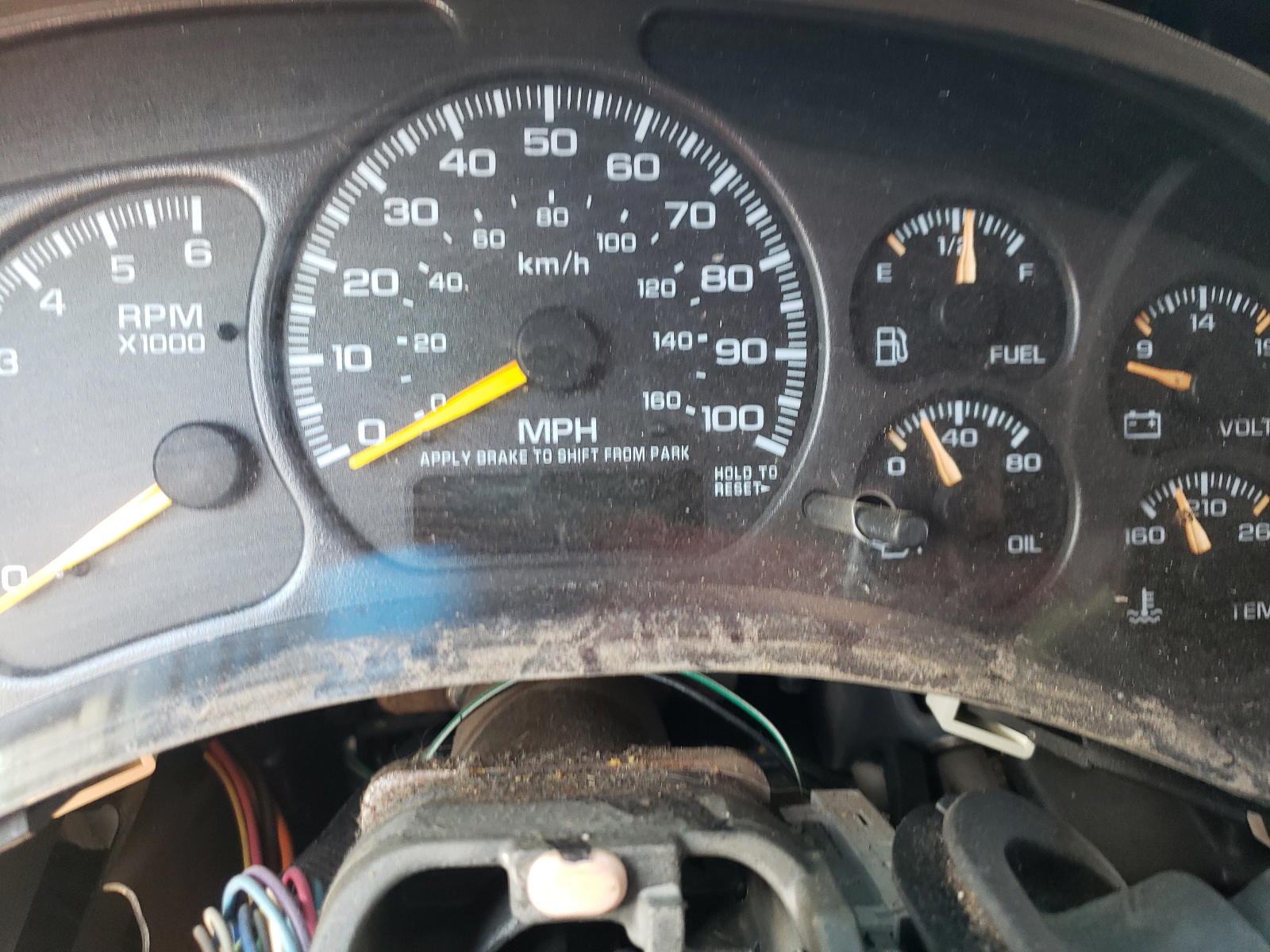 Photo 8 from auction – 2001 CHEVROLET SILVERADO with VIN 2GCEC19V611204955