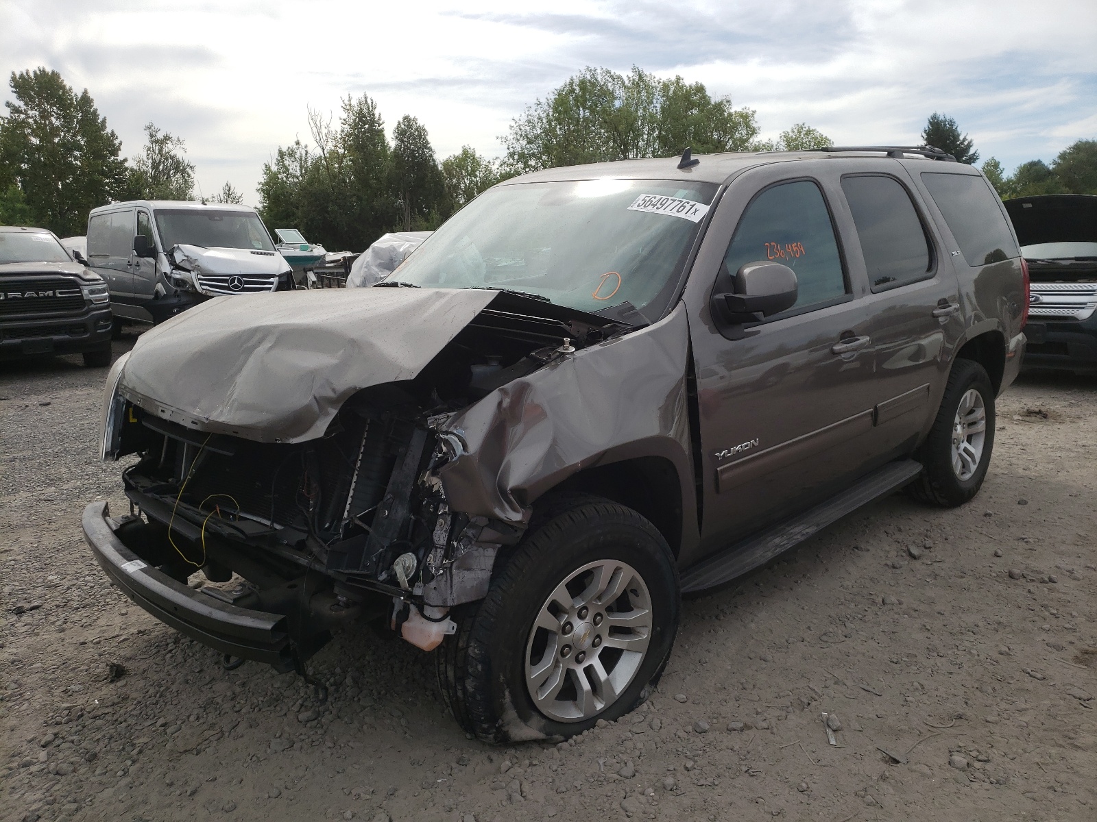 Photo 2 from auction – 2014 GMC YUKON SLT with VIN 1GKS2CE02ER228795