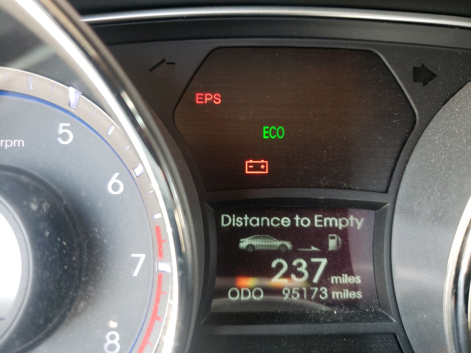 Photo 8 from auction – 2013 HYUNDAI SONATA GLS with VIN 5NPEB4AC6DH765867