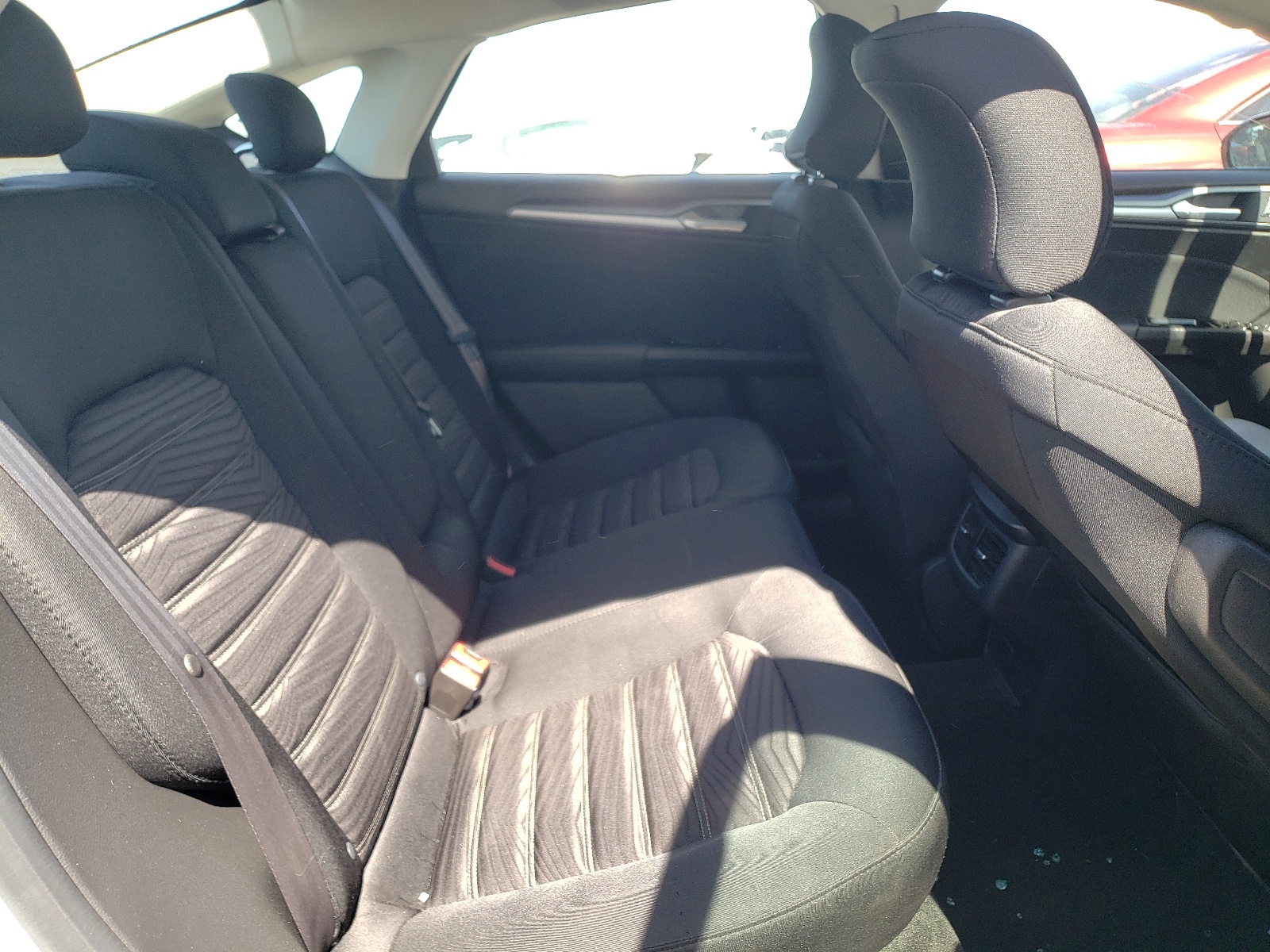 Photo 6 from auction – 2016 FORD FUSION SE with VIN 1FA6P0H70G5100562