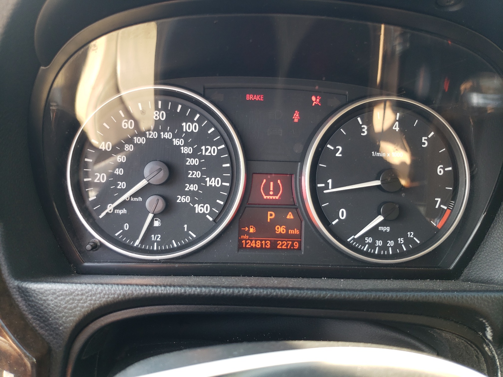 Zdjęcie 8 z aukcji – 2006 BMW 330 I z VIN WBAVB33536PS10260