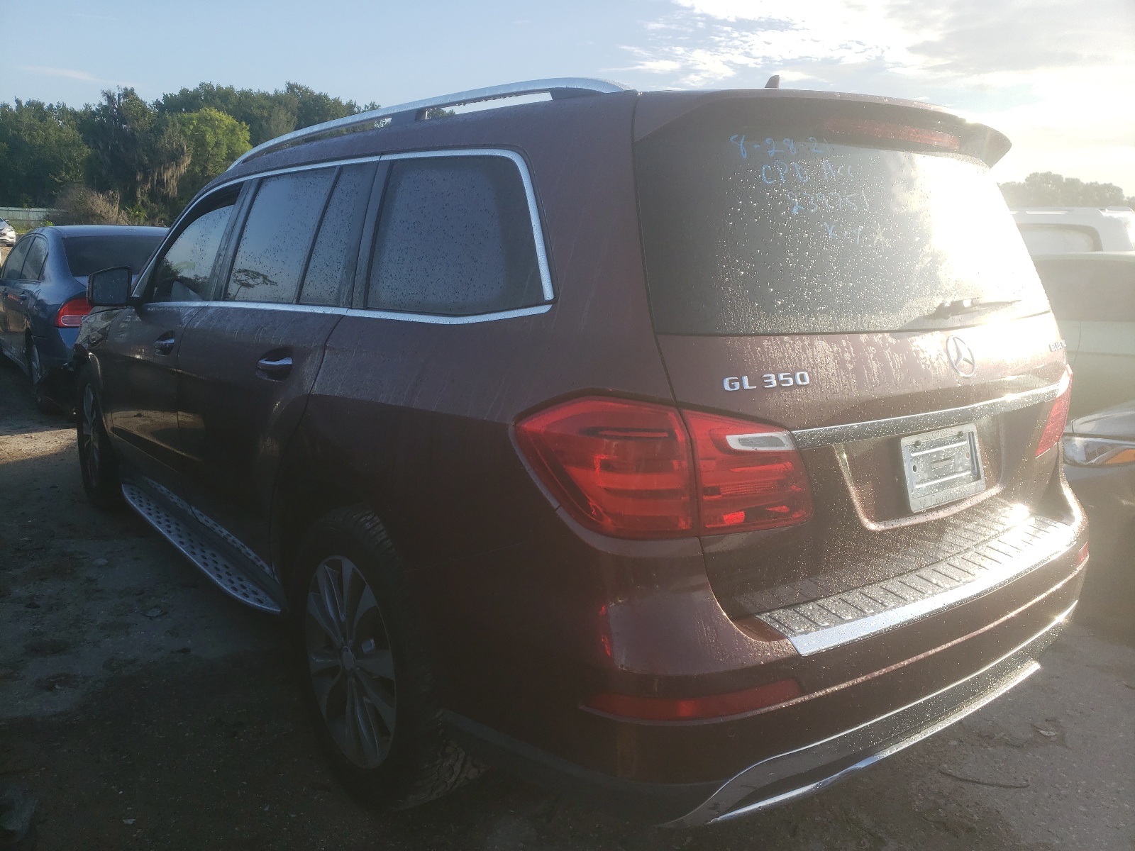 Photo 3 from auction – 2015 MERCEDES-BENZ GL 350 BLU with VIN 4JGDF2EE2FA447752