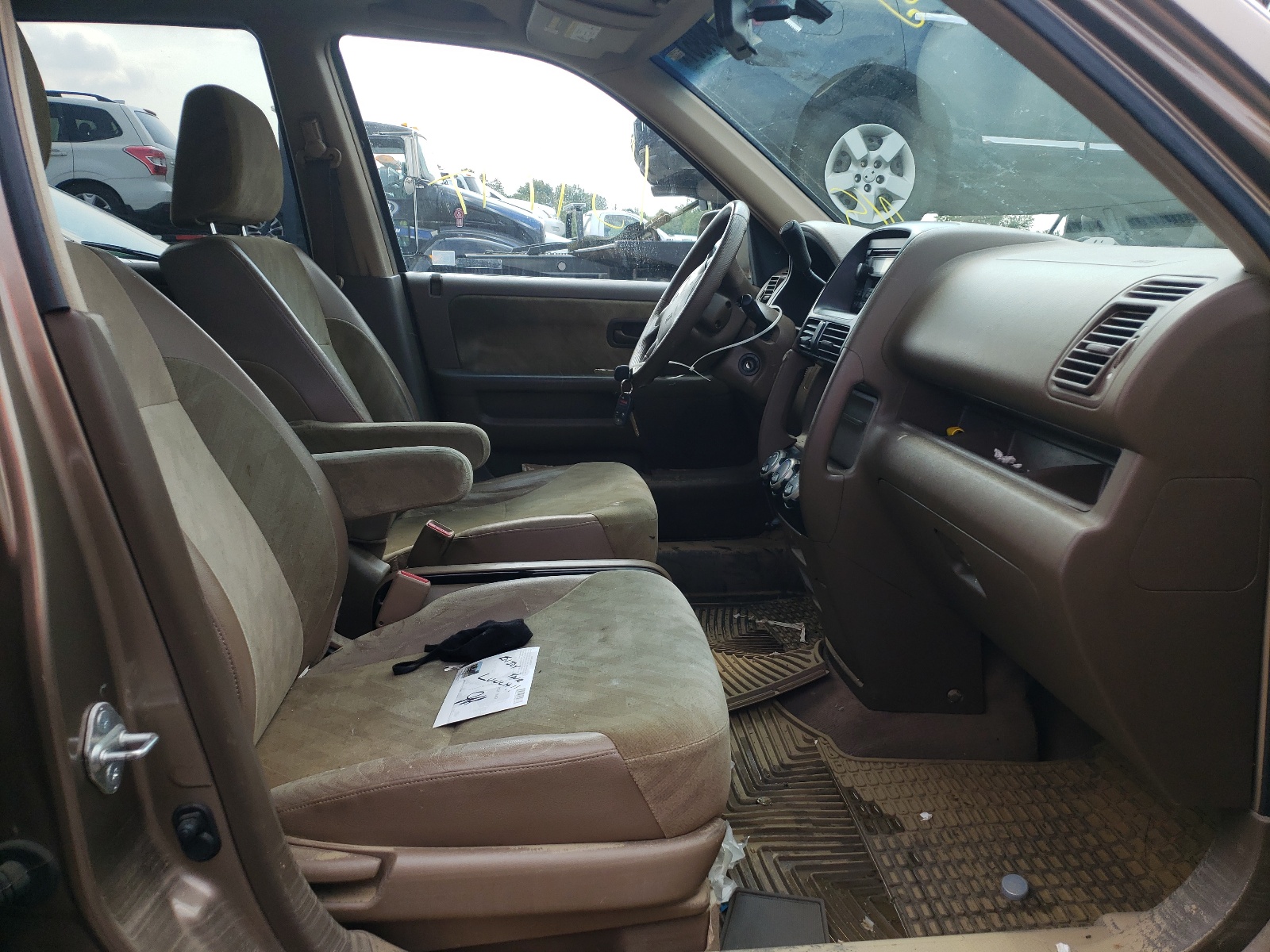 Photo 5 from auction – 2002 HONDA CR-V EX with VIN SHSRD78802U012595