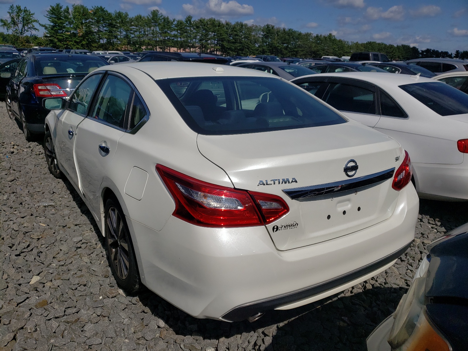 Photo 3 from auction – 2017 NISSAN ALTIMA 2.5 with VIN 1N4AL3AP3HC185718