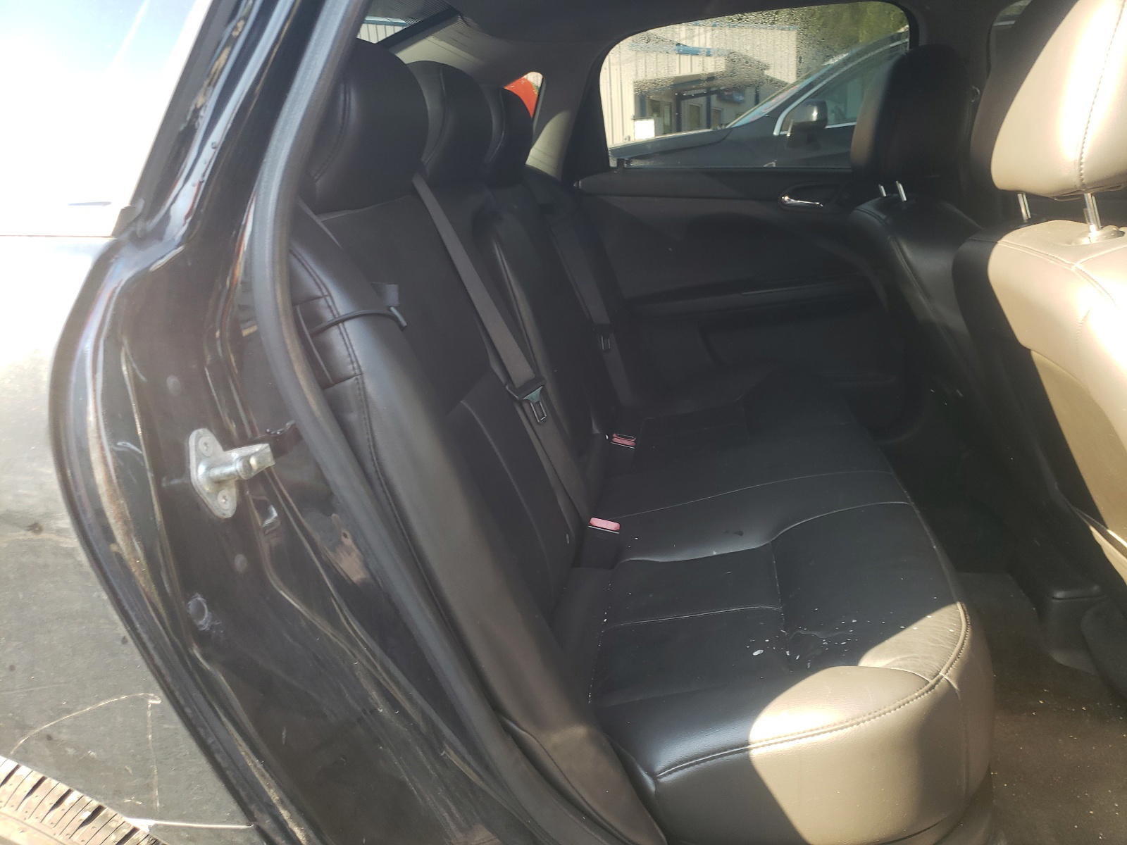 Photo 6 from auction – 2010 CHEVROLET IMPALA LT with VIN 2G1WB5EK8A1152425