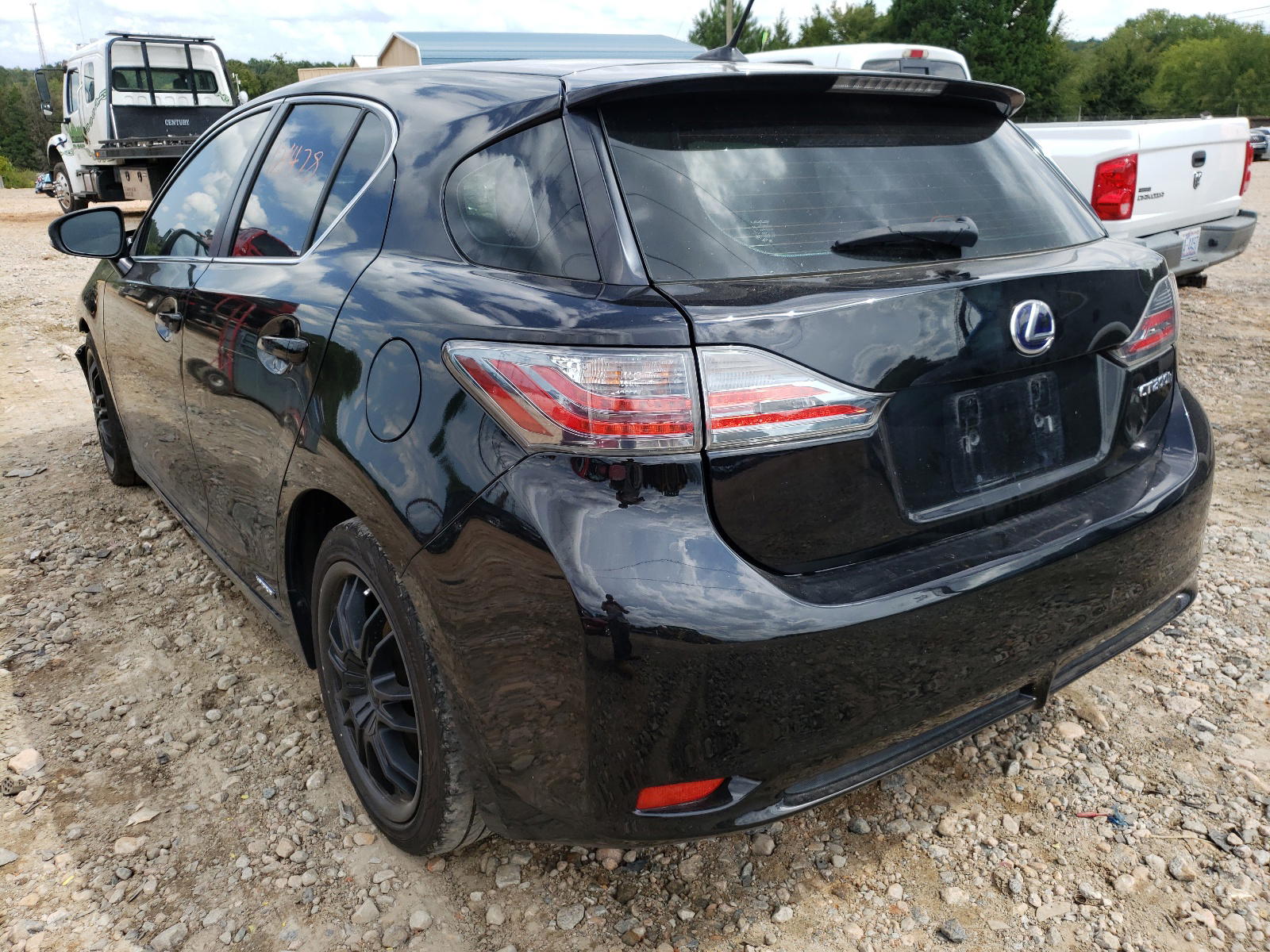 Photo 3 from auction – 2011 LEXUS CT 200 with VIN JTHKD5BH3B2028944