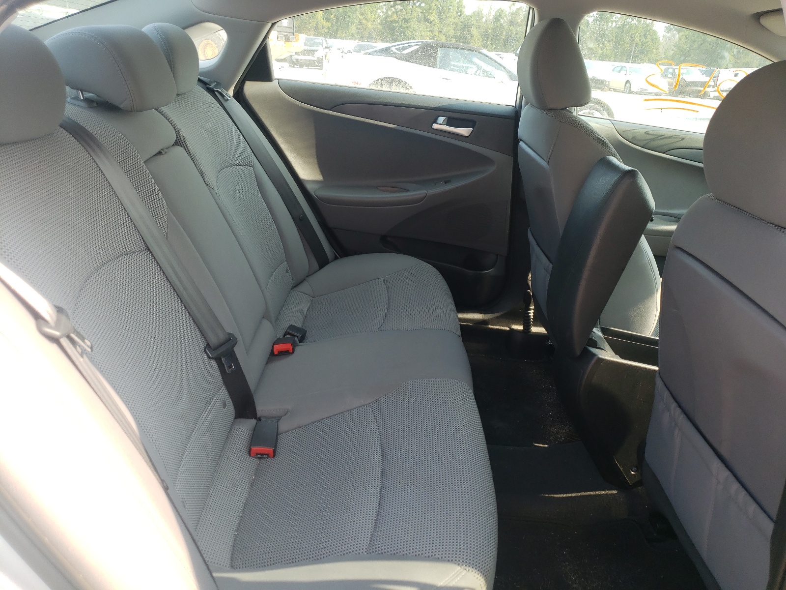 Photo 6 from auction – 2013 HYUNDAI SONATA GLS with VIN 5NPEB4AC6DH765867