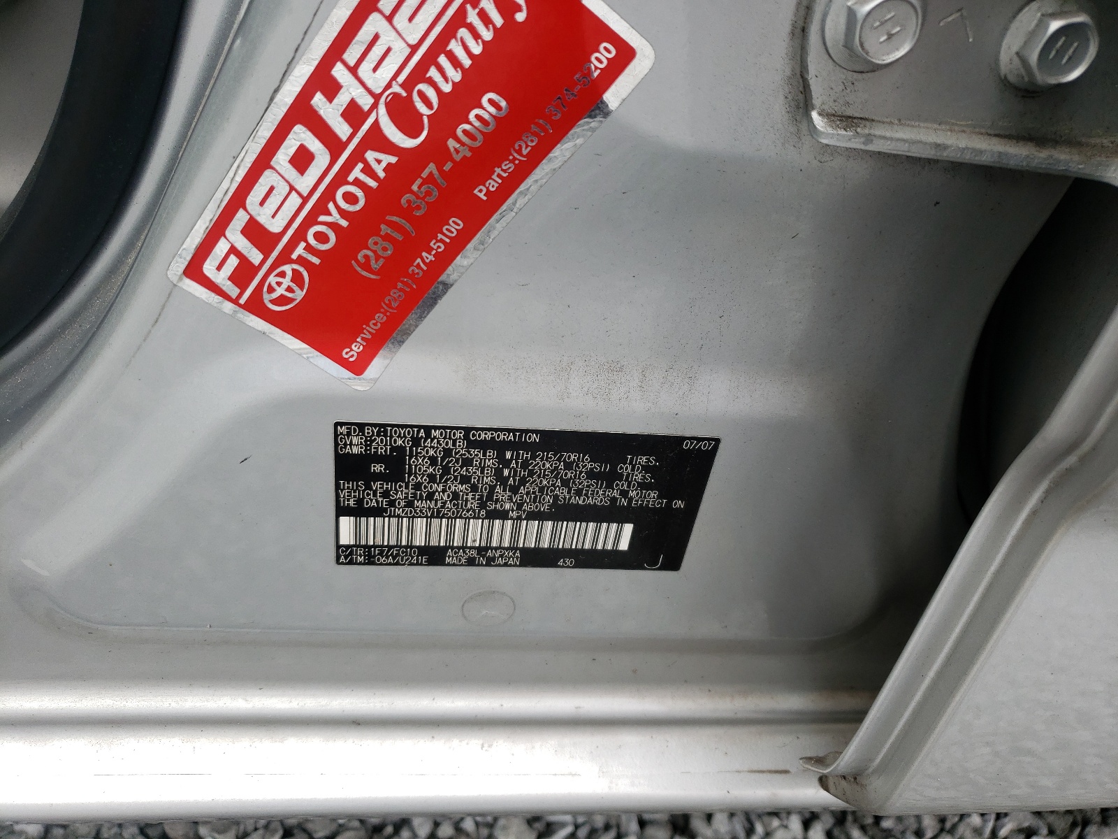 Photo 10 from auction – 2007 TOYOTA RAV4 with VIN JTMZD33V175076618