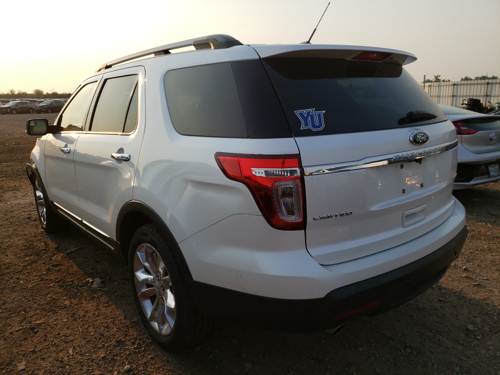 Zdjęcie 3 z aukcji – 2013 FORD EXPLORER L z VIN 1FM5K7F85DGB51737