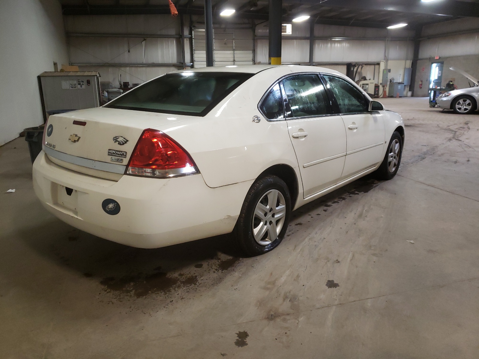 Photo 4 from auction – 2007 CHEVROLET IMPALA LS with VIN 2G1WB58K879209504