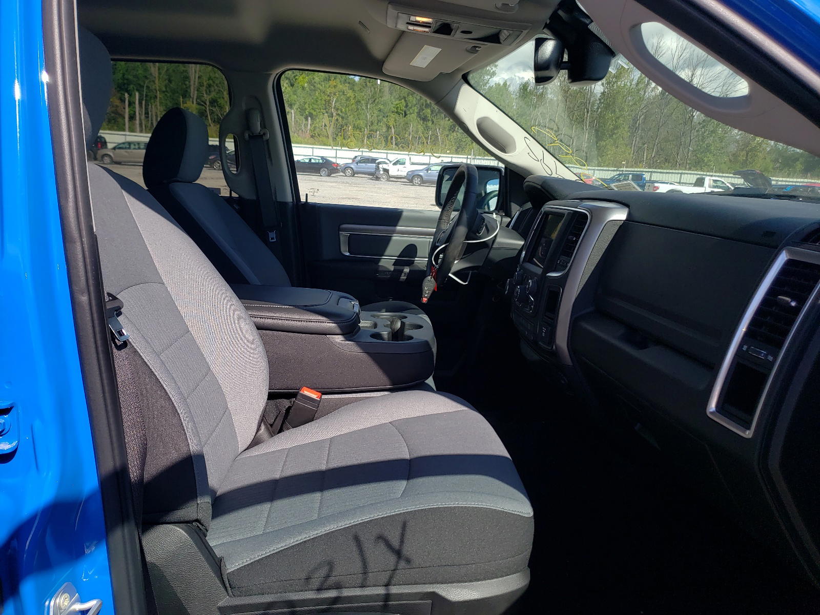 Photo 5 from auction – 2021 RAM 1500 CLASS with VIN 3C6RR7LT5MG621934