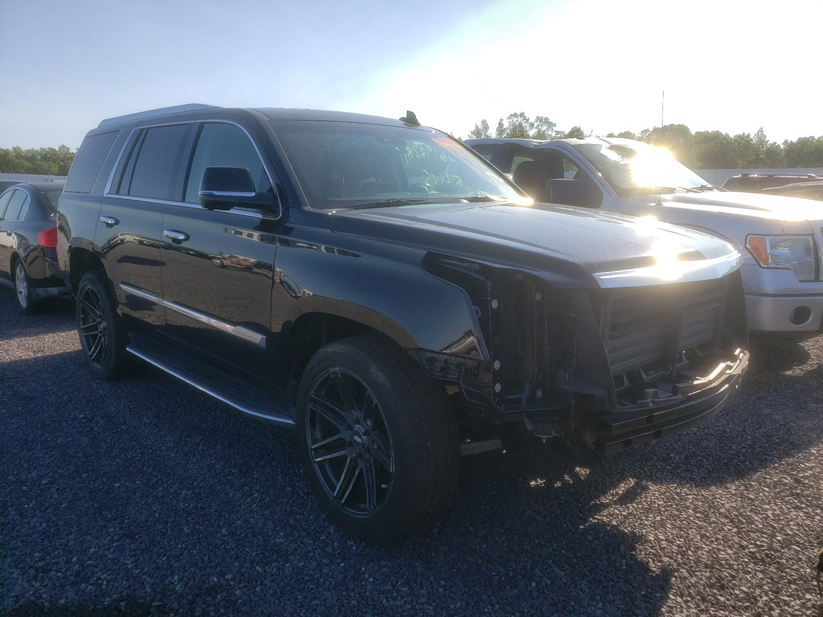 CADILLAC ESCALADE L 2015 with VIN 1GYS4MKJXFR559919 - Photo from auction