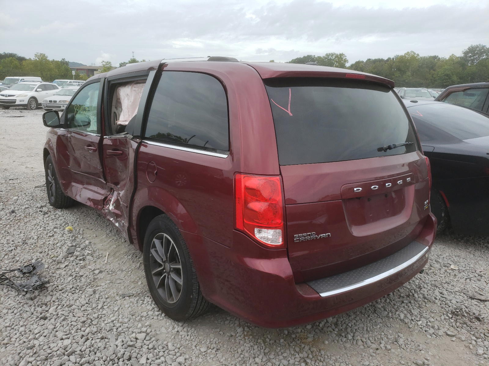 Photo 3 from auction – 2017 DODGE GRAND CARA with VIN 2C4RDGCGXHR859403