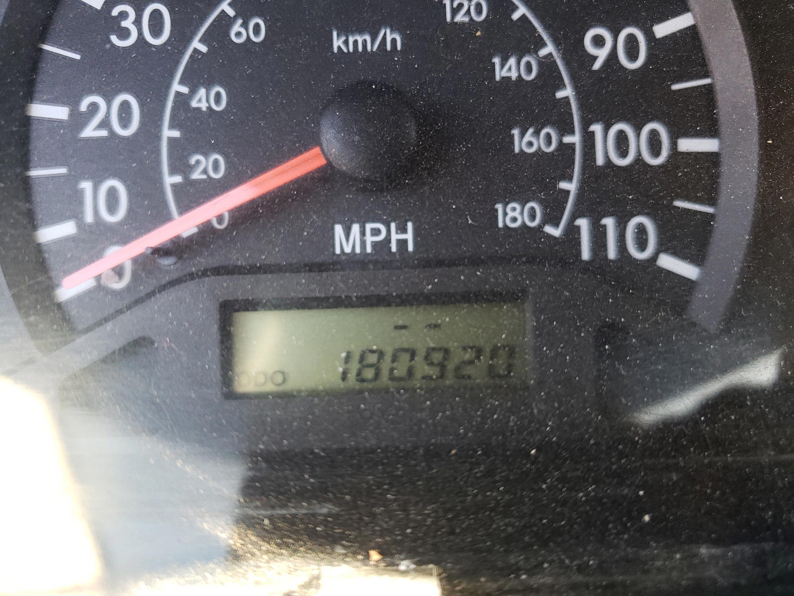 Photo 8 from auction – 2003 TOYOTA COROLLA CE with VIN 2T1BR32E03C041120
