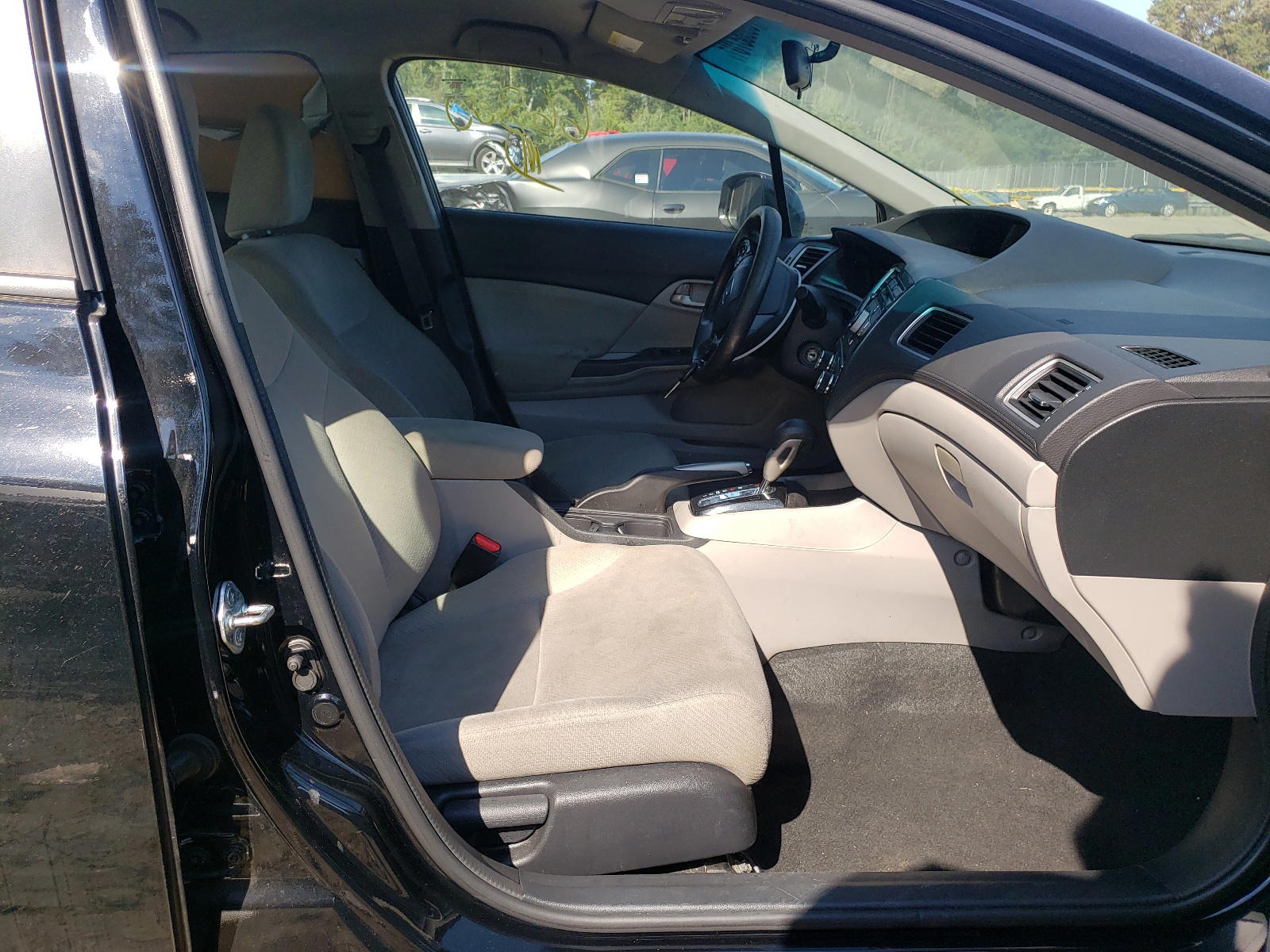 Photo 5 from auction – 2013 HONDA CIVIC with VIN 19XFB2F59DE022515