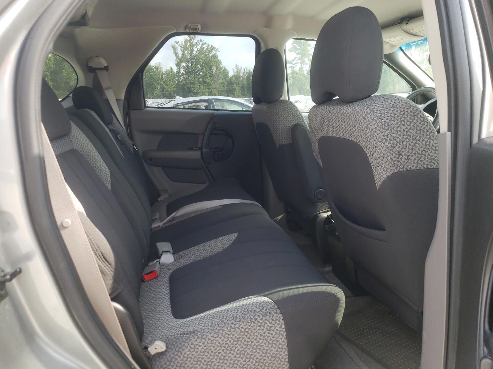 Photo 6 from auction – 2004 PONTIAC AZTEK with VIN 3G7DA03E44S526697