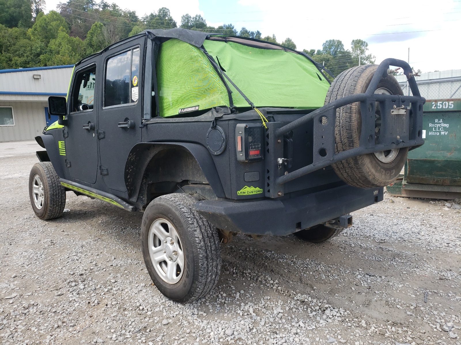 Photo 3 from auction – 2012 JEEP WRANGLER U with VIN 1C4HJWFG3CL104220